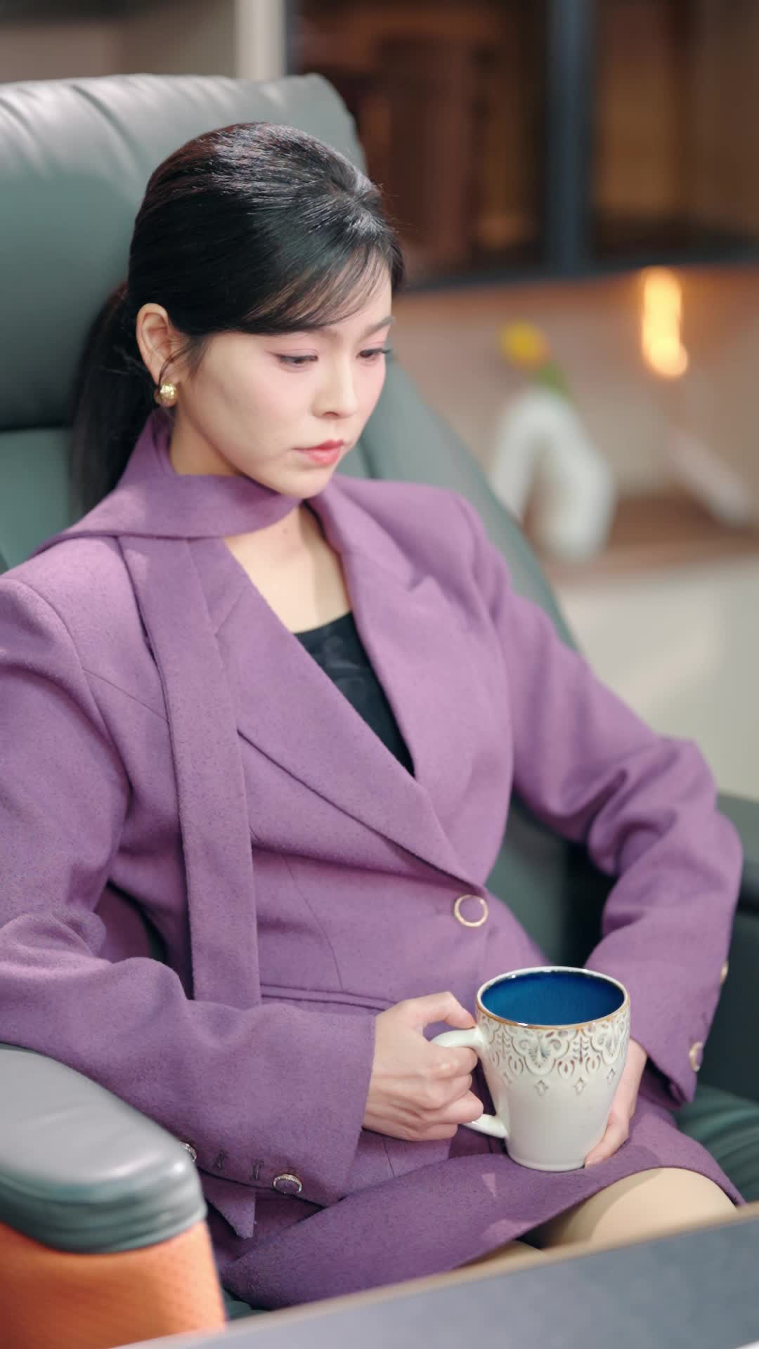 Episode 42 of Don't Mess With the Heiress