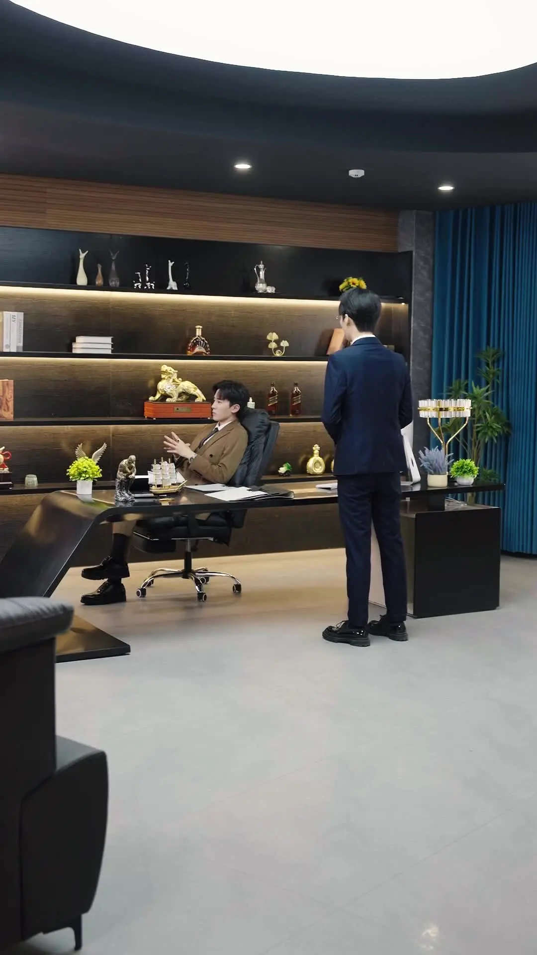 Episode 18 of Double Life CEO Chasing Love