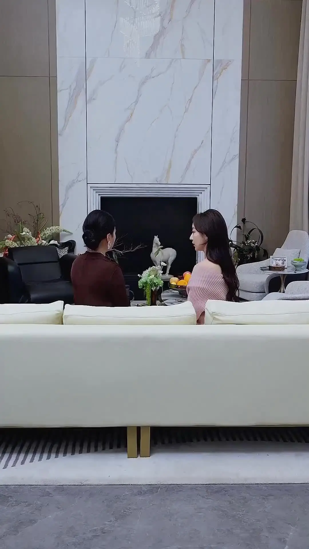 Episode 32 of Dumped, My Step-Sisters Want Me