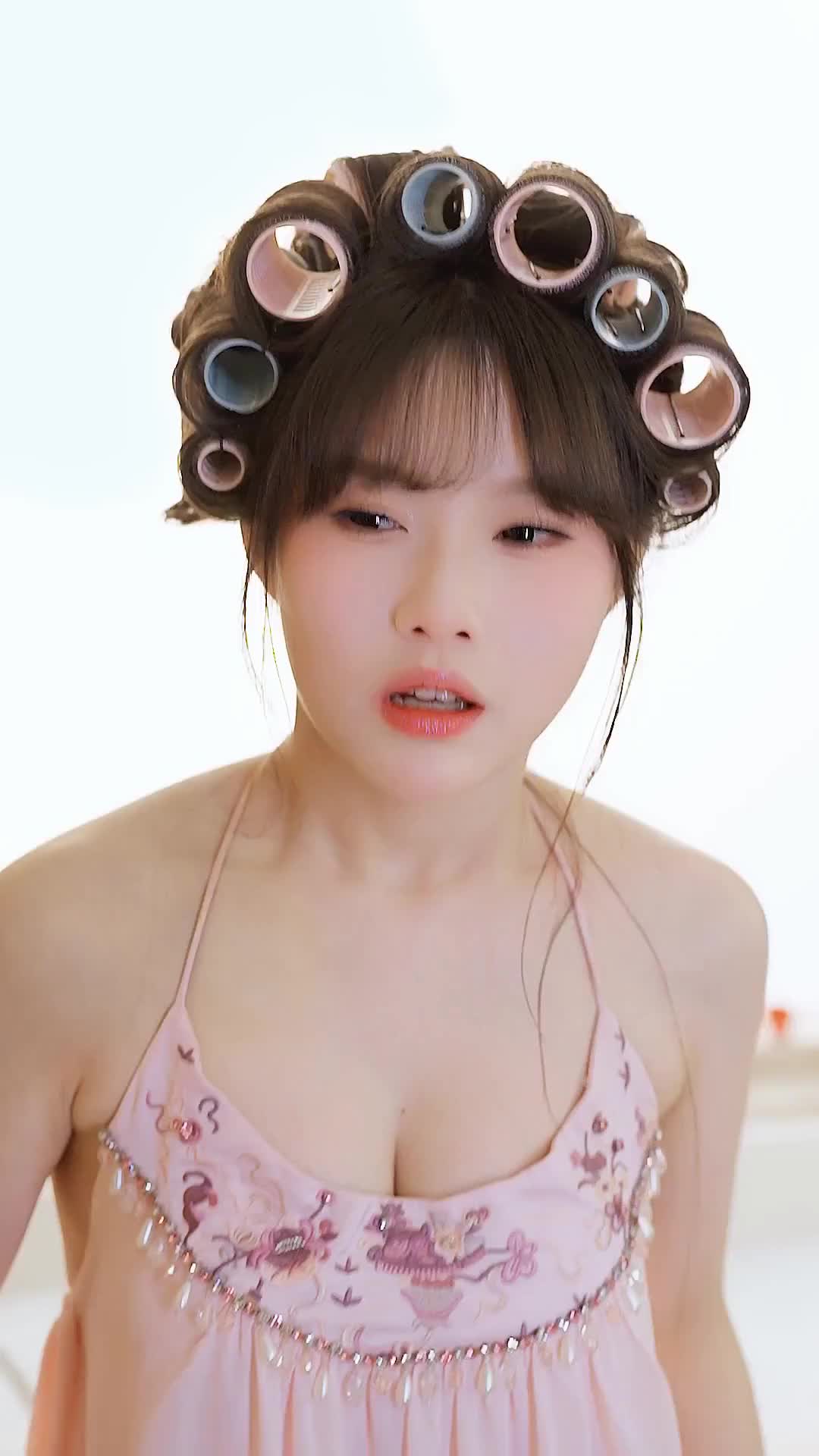 Episode 6 of Dumped, My Step-Sisters Want Me