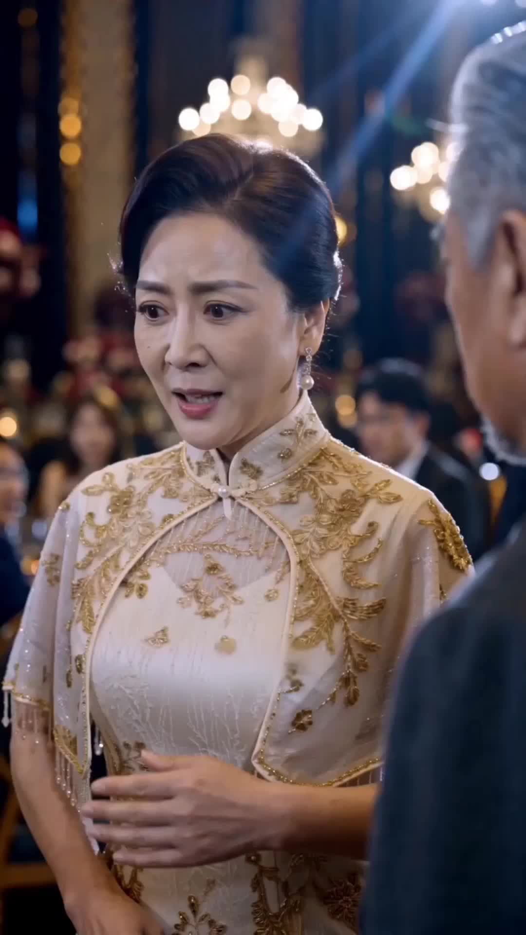 Episode 45 of Dumped the Groom, Married the Billionaire
