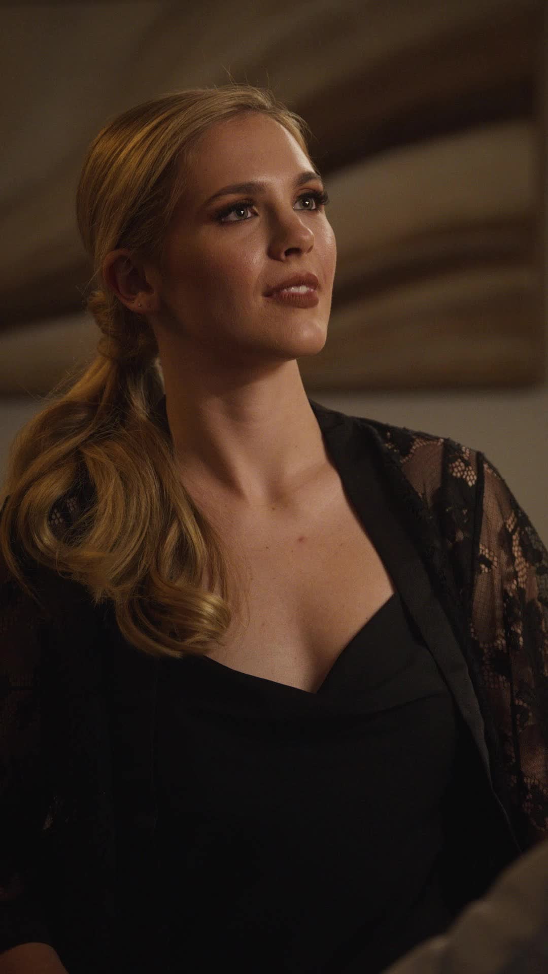 Episode 48 of Escorting the Heiress