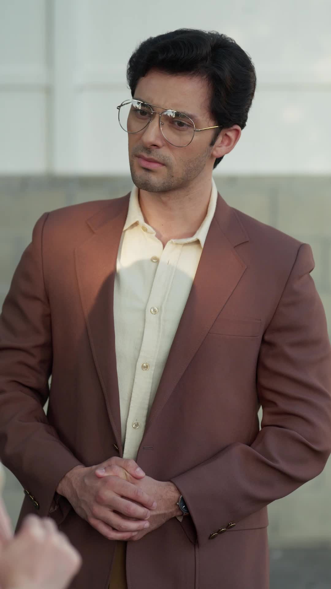 Episode 16 of Escorting the Ruthless Billionaire Doctor