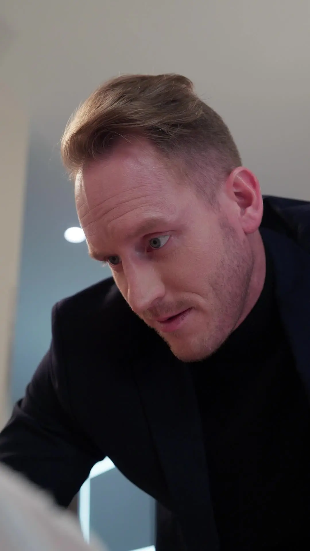 Episode 42 of Escorting the Ruthless Billionaire Doctor