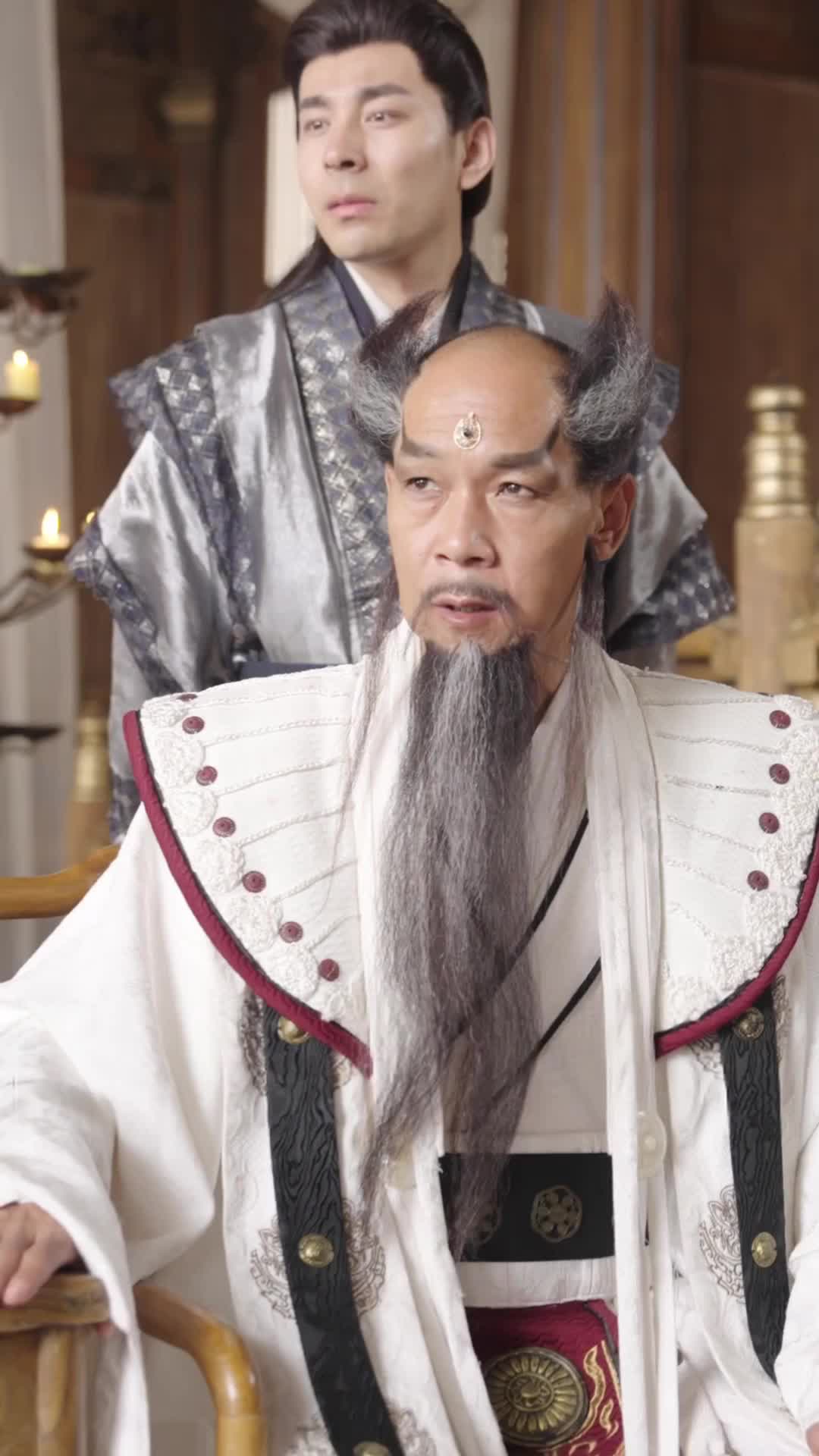 Episode 10 of Eternal Dragon Emperor