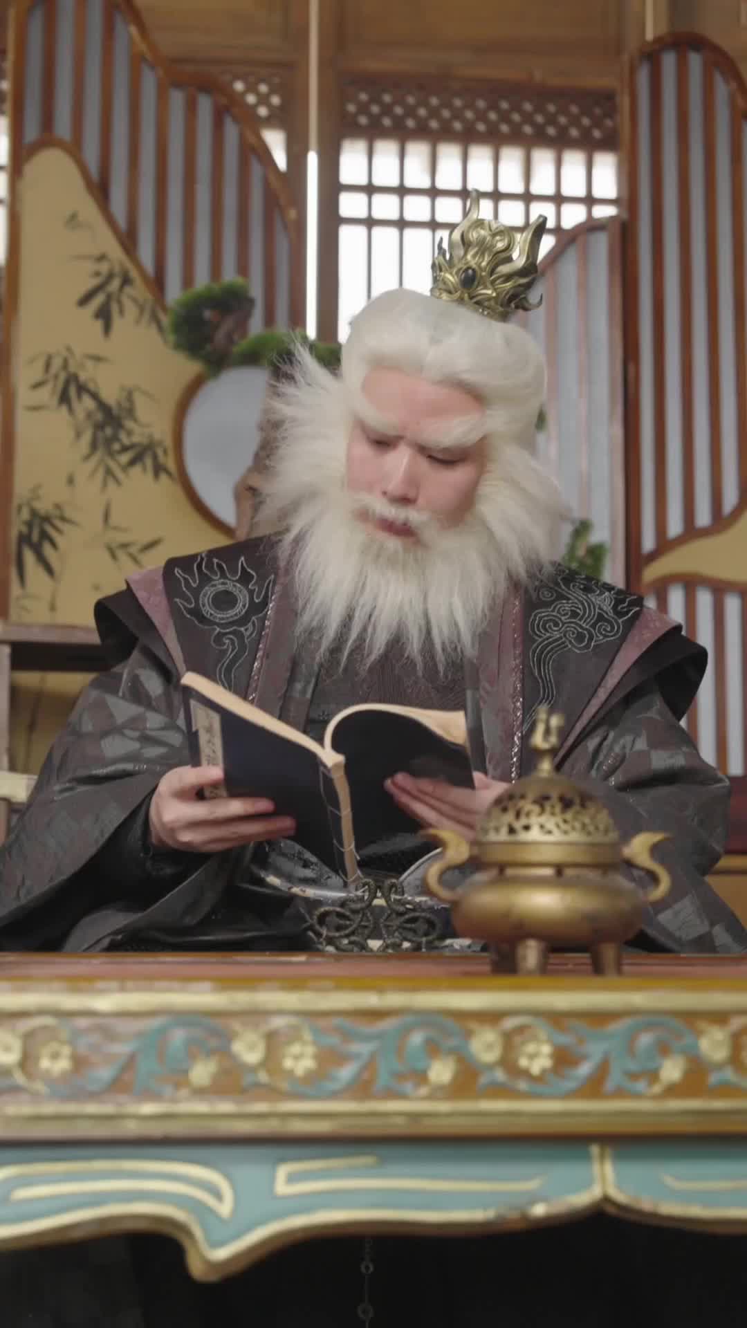 Episode 122 of Eternal Dragon Emperor