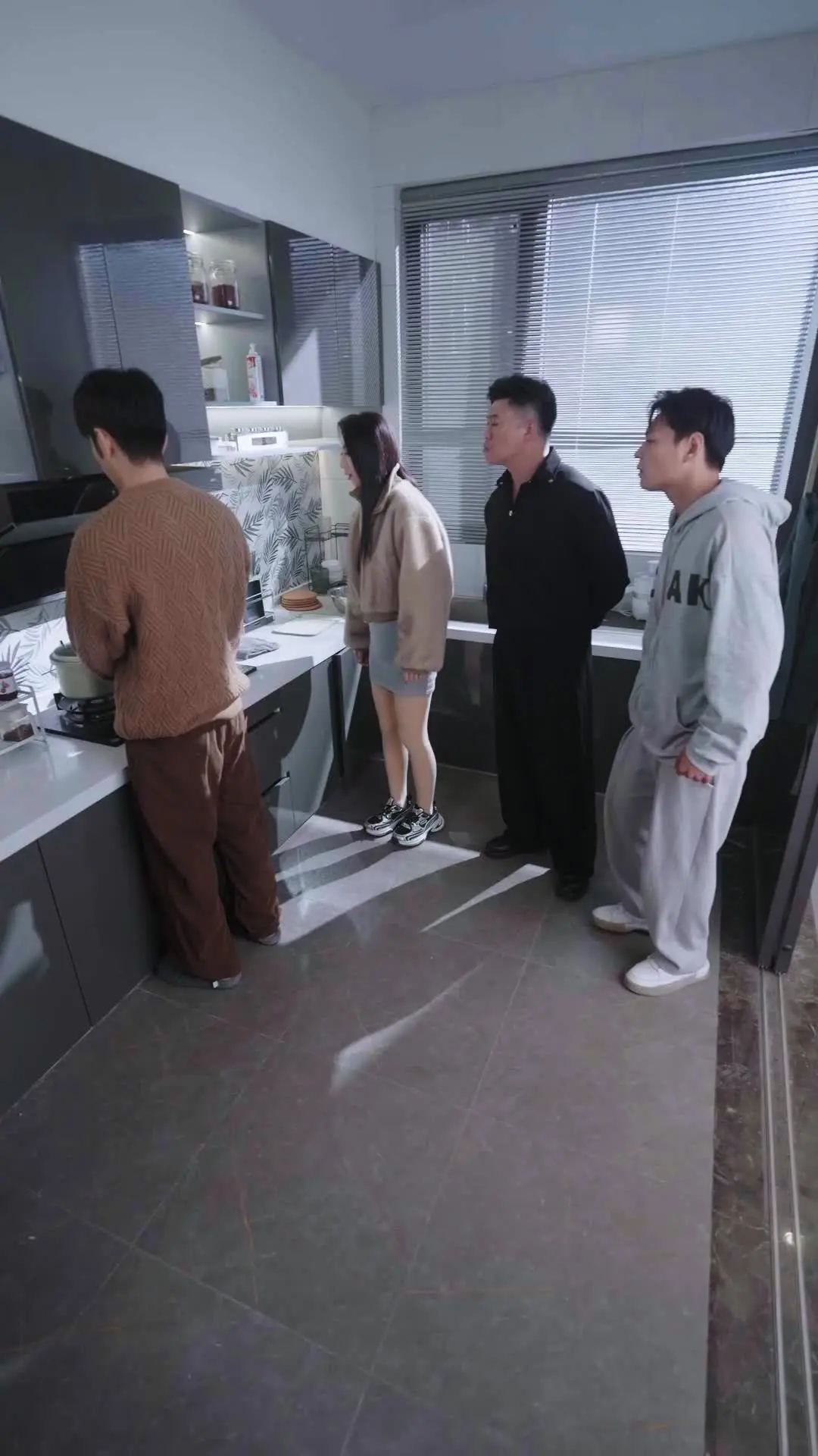 Episode 37 of Ex-Convict Janitor and His Heiress