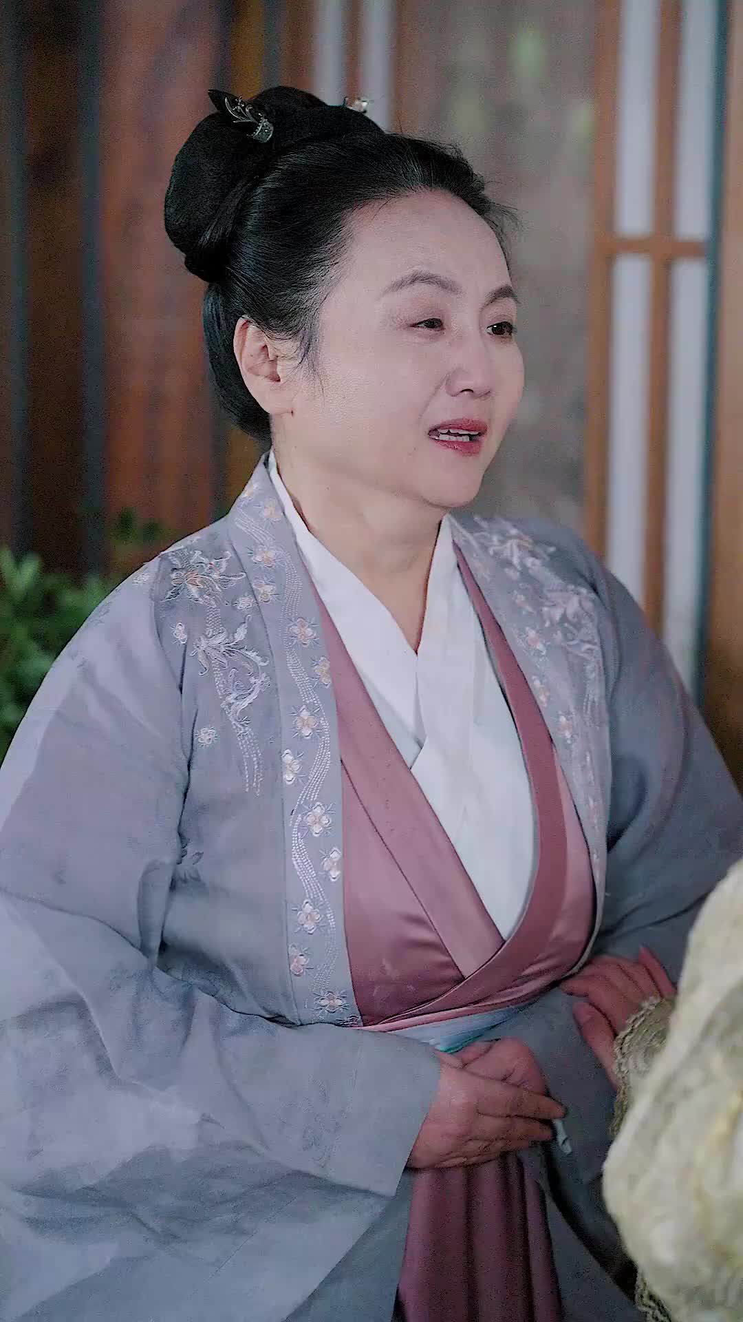 Episode 61 of Ex Left for Gold, She Married the Throne