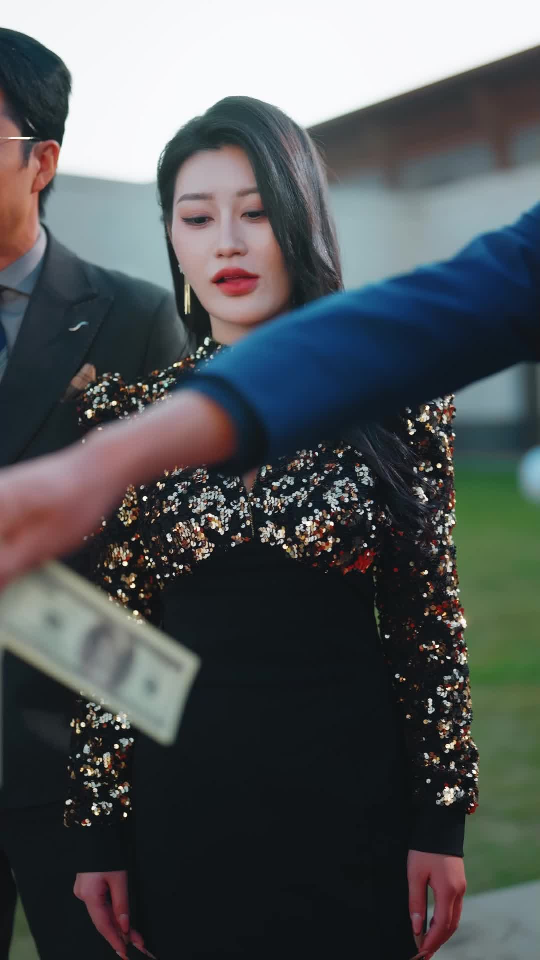 Episode 48 of Fake Daughter, Real Heiress