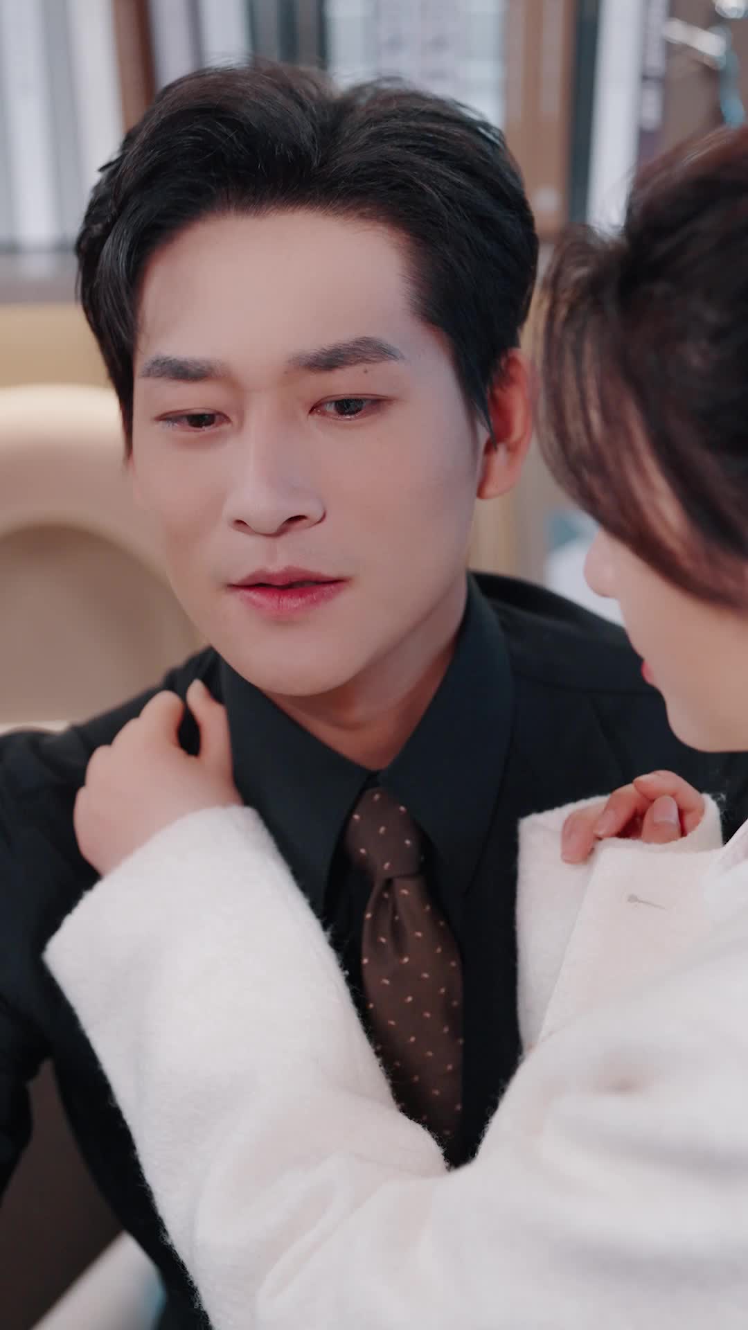 Episode 56 of Fake Heiress Stole My Family? I have Mr. CEO!