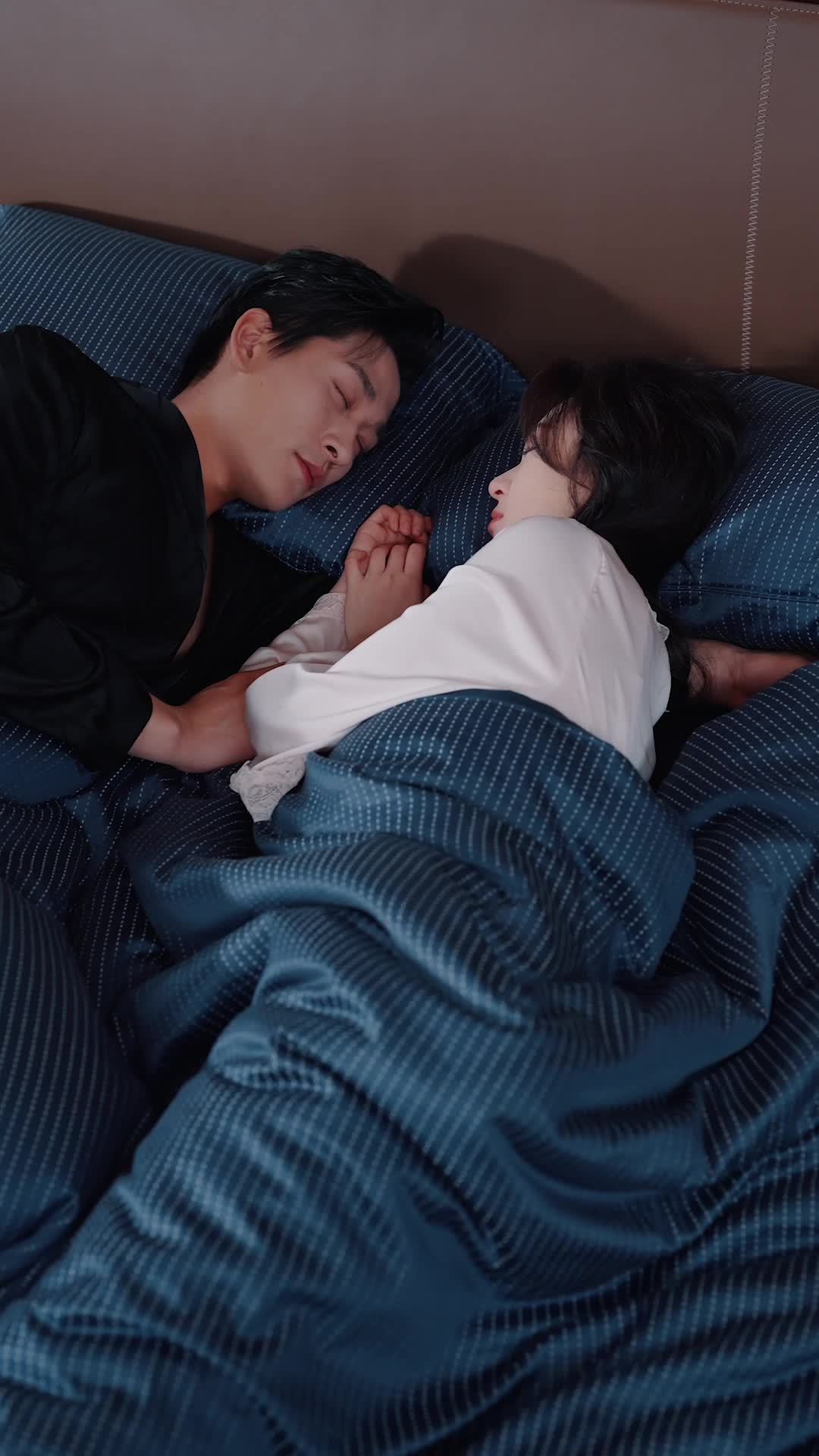 Episode 57 of Fake Heiress Stole My Family? I have Mr. CEO!