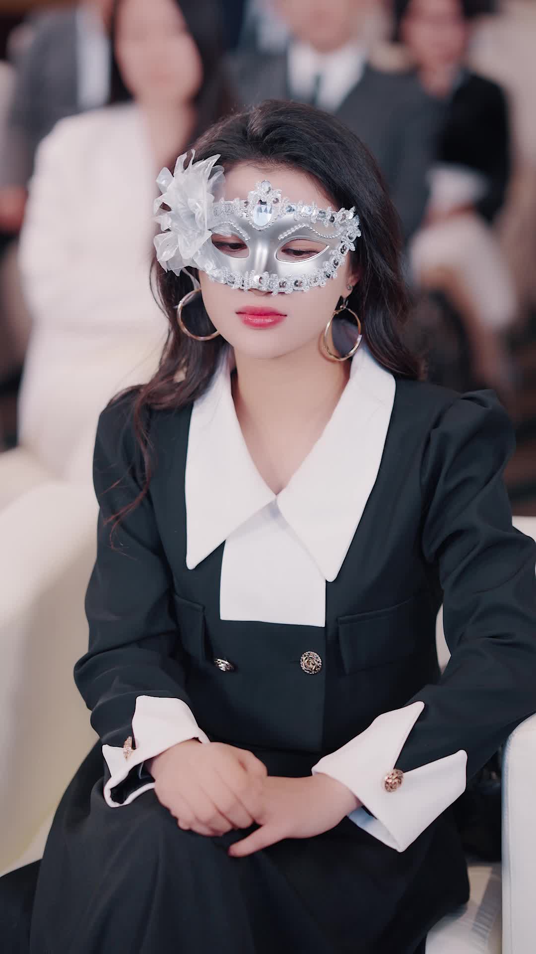 Episode 64 of Fake Heiress Stole My Family? I have Mr. CEO!