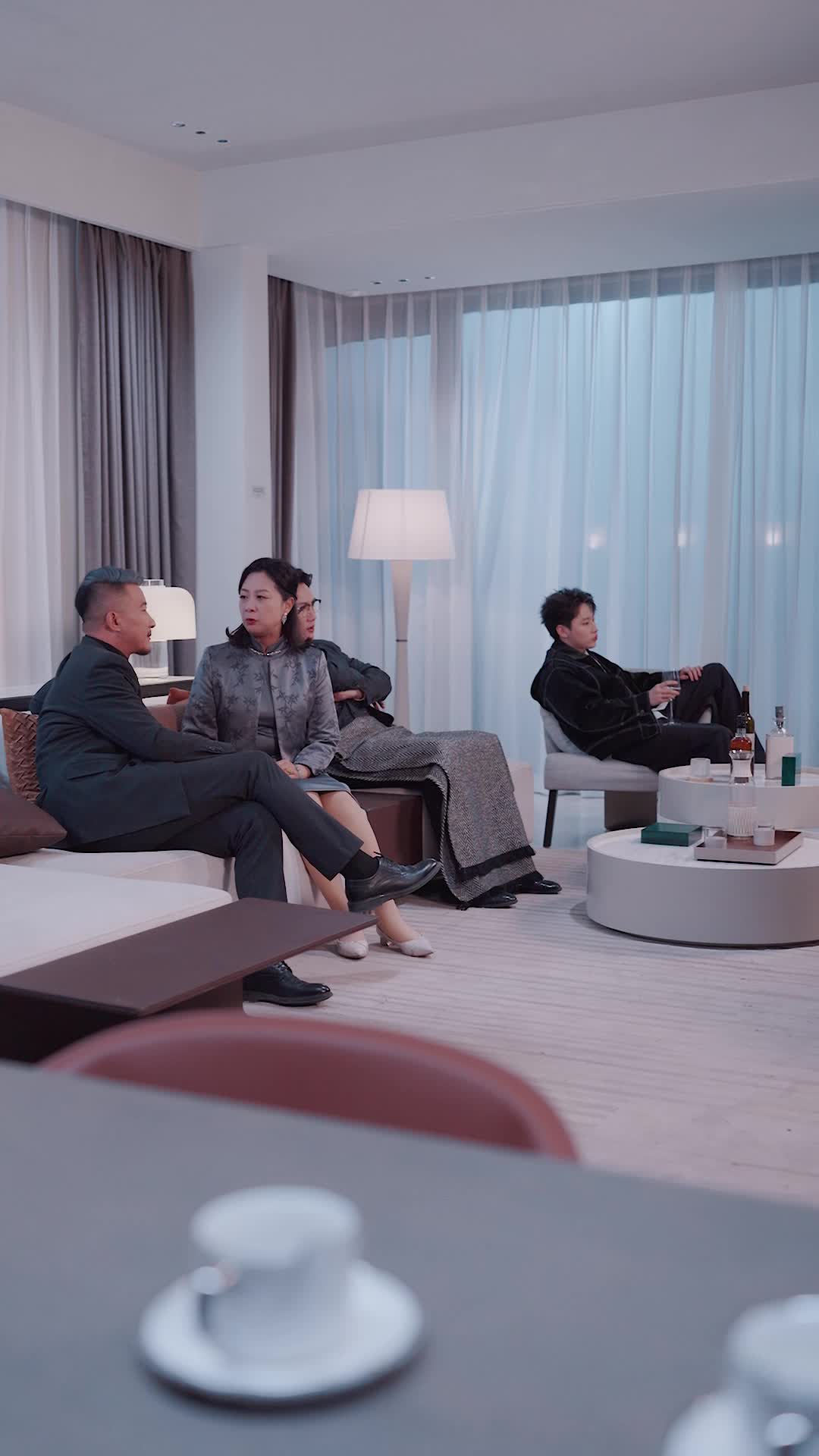 Episode 72 of Fake Heiress Stole My Family? I have Mr. CEO!