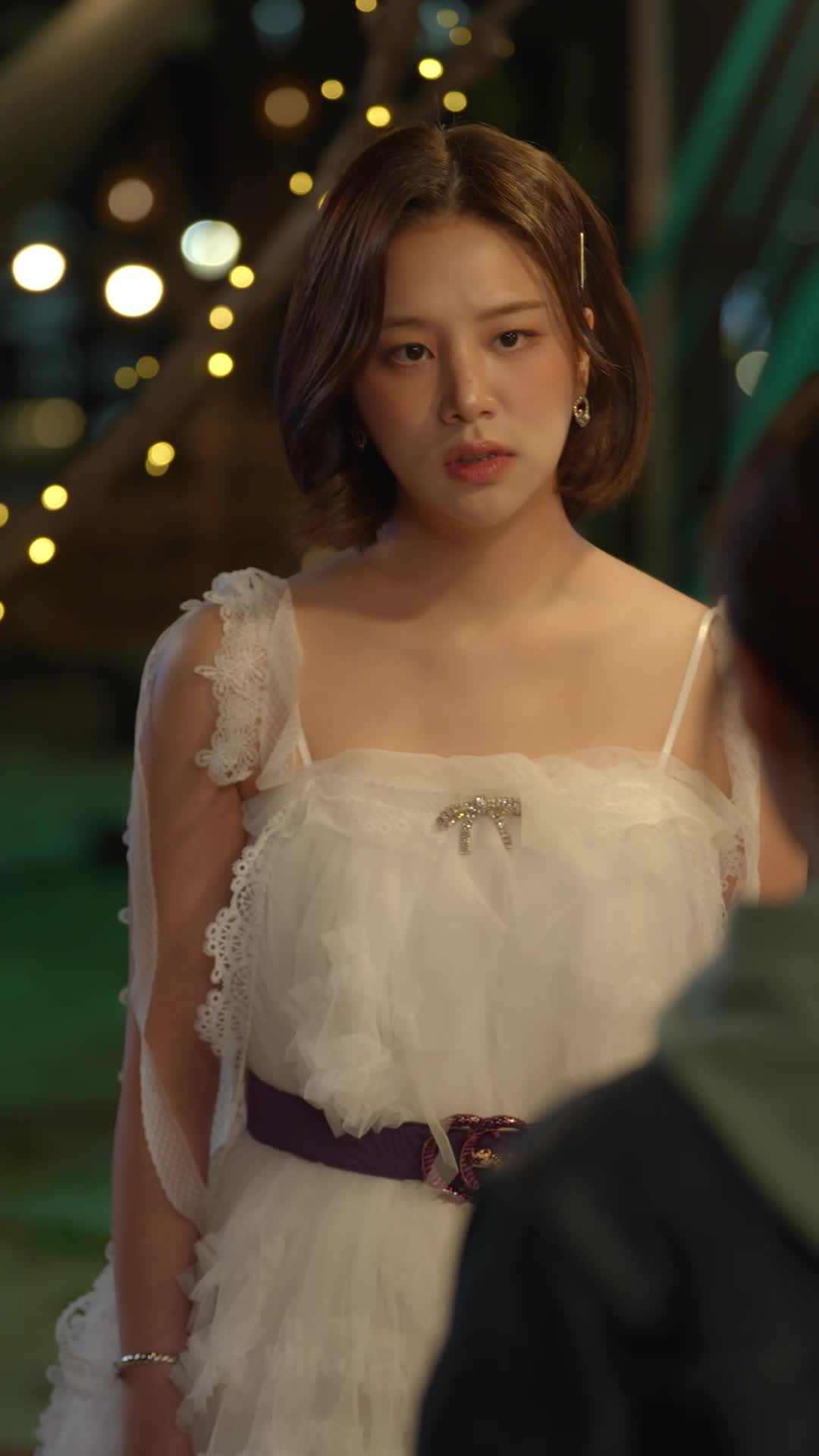 Episode 23 of Fake Queen Bee, I'm the true Heiress!