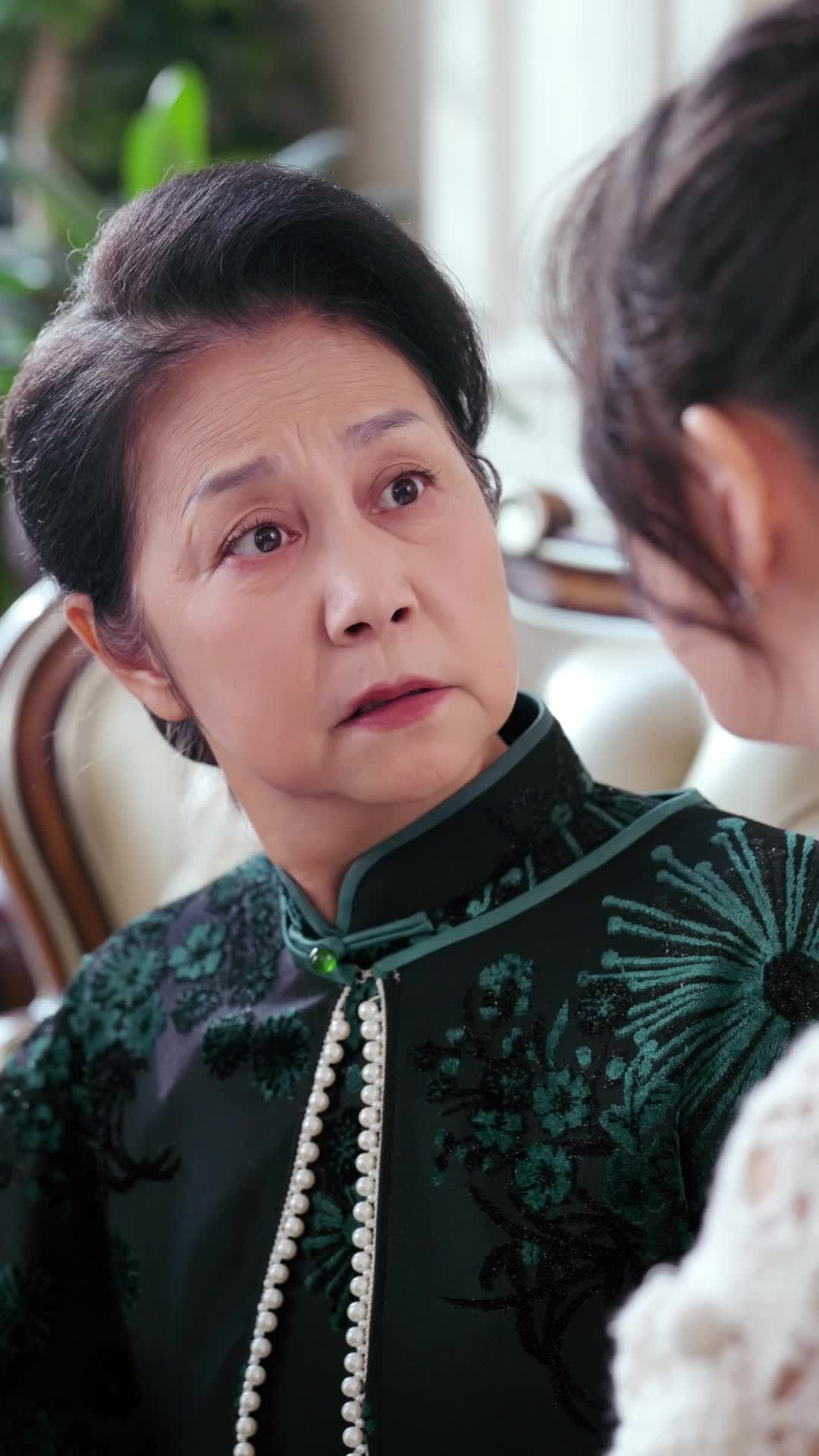 Episode 3 of Falling for My Gold-Digger Wife