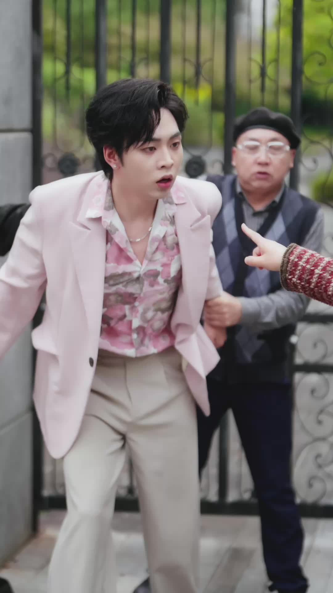 Episode 18 of Falling for the Thorned Rose