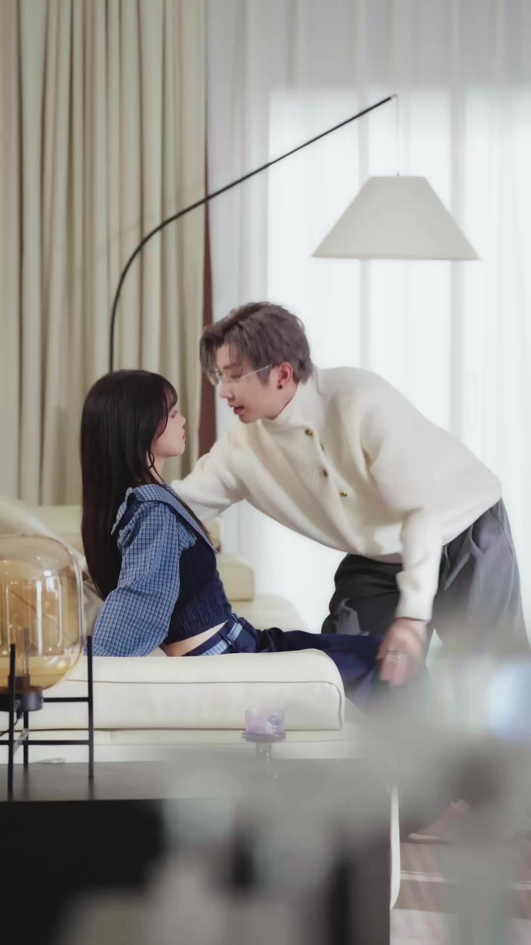 Episode 21 of Falling for the Thorned Rose