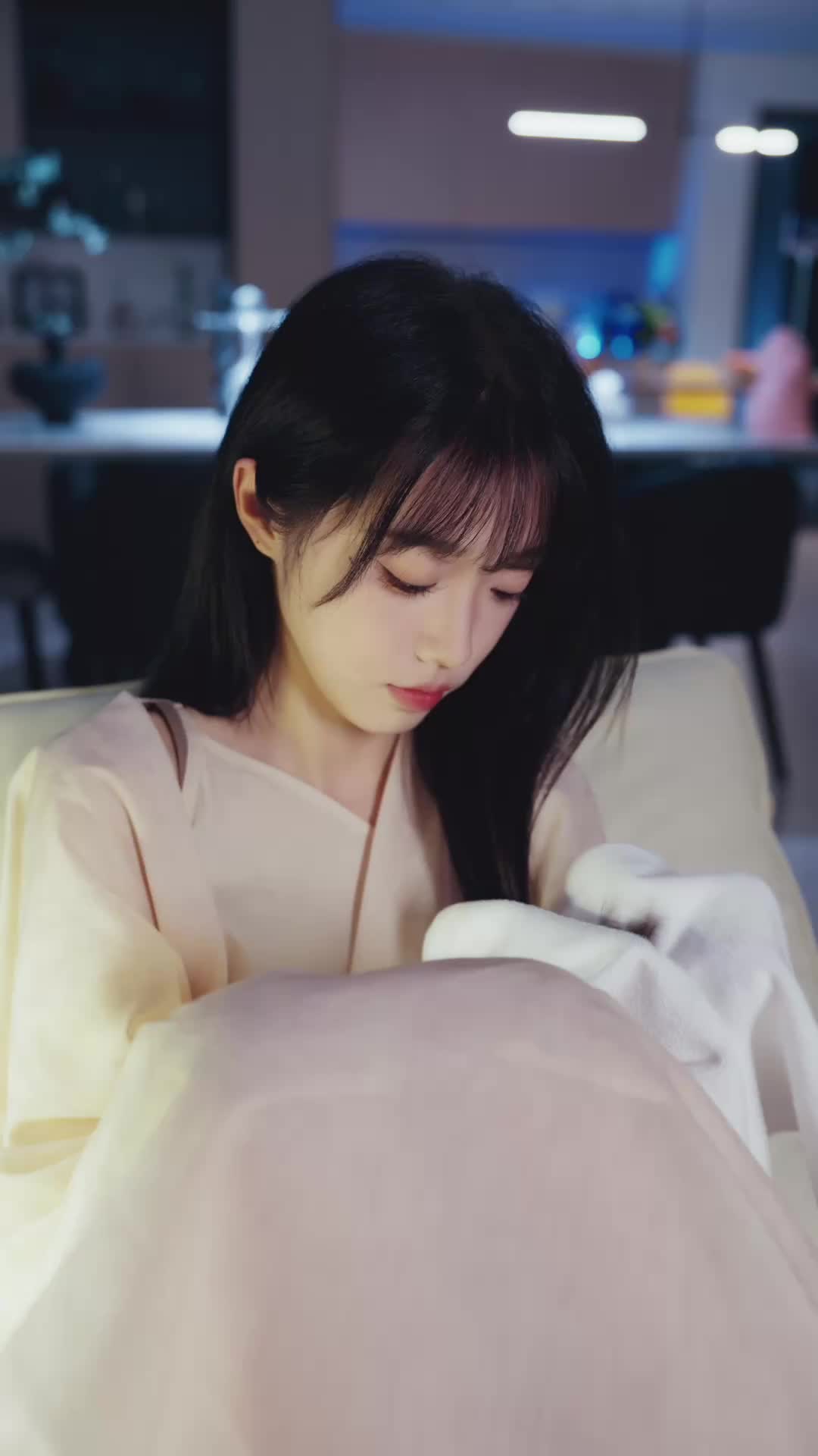 Episode 27 of Falling for the Thorned Rose