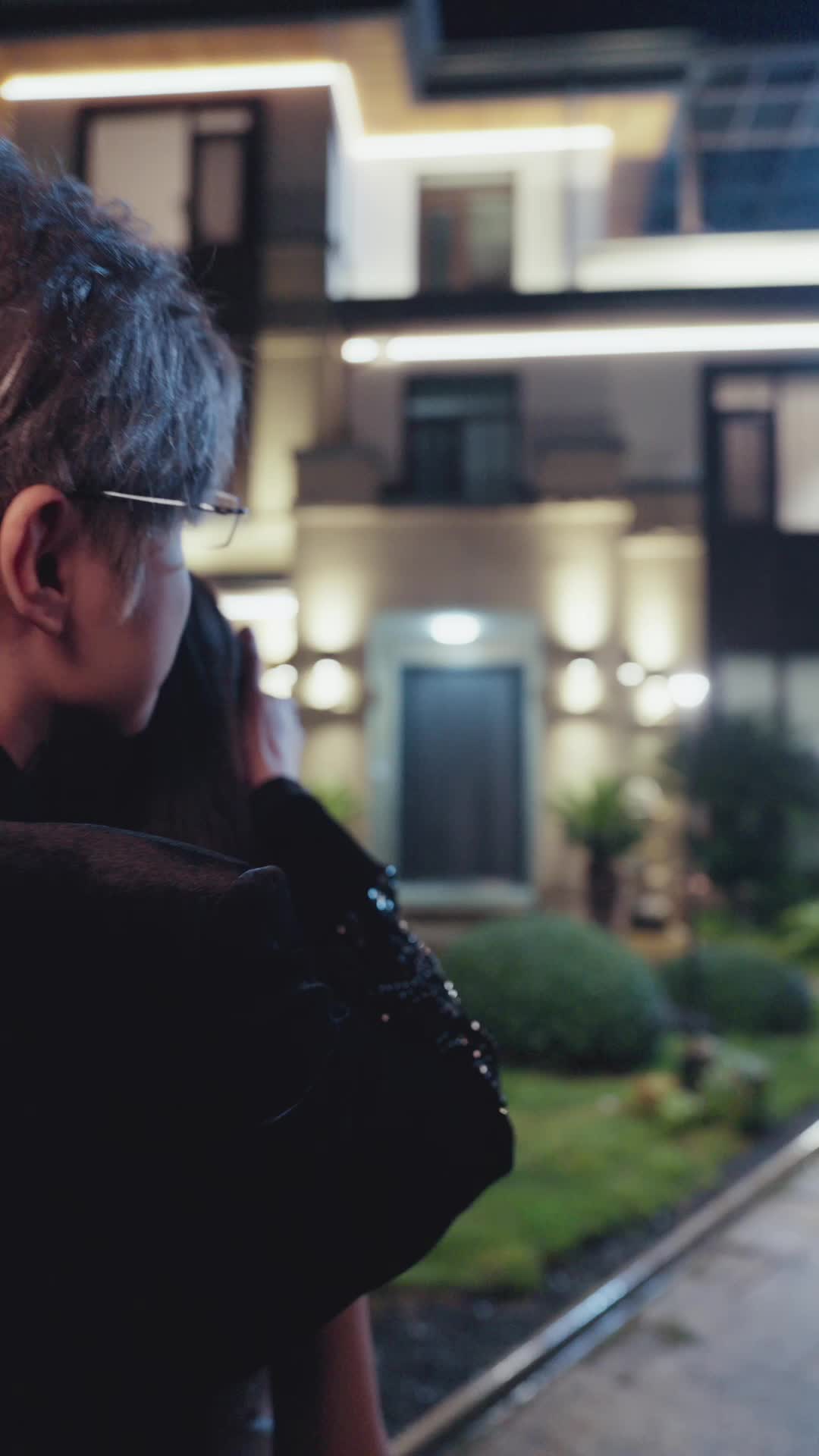 Episode 42 of Falling for the Thorned Rose