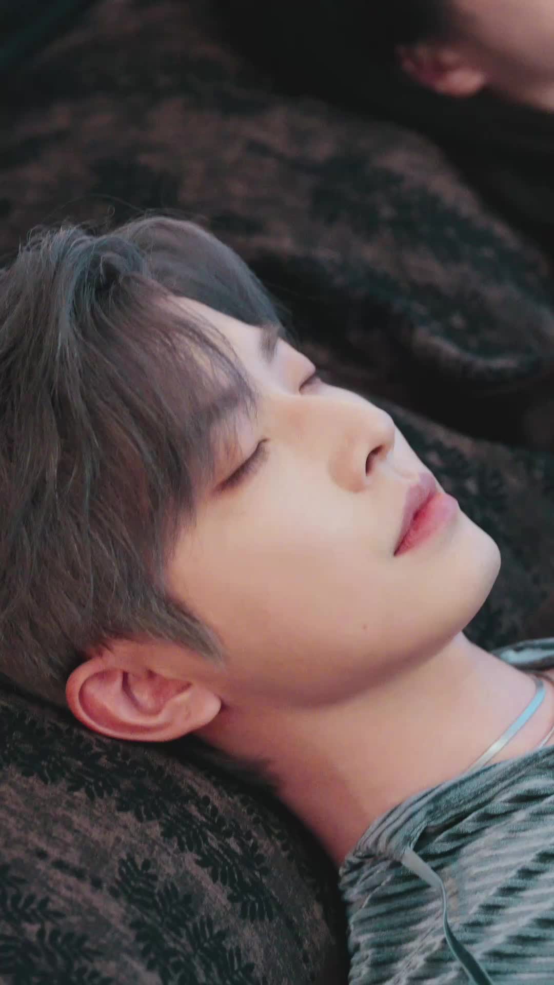 Episode 44 of Falling for the Thorned Rose