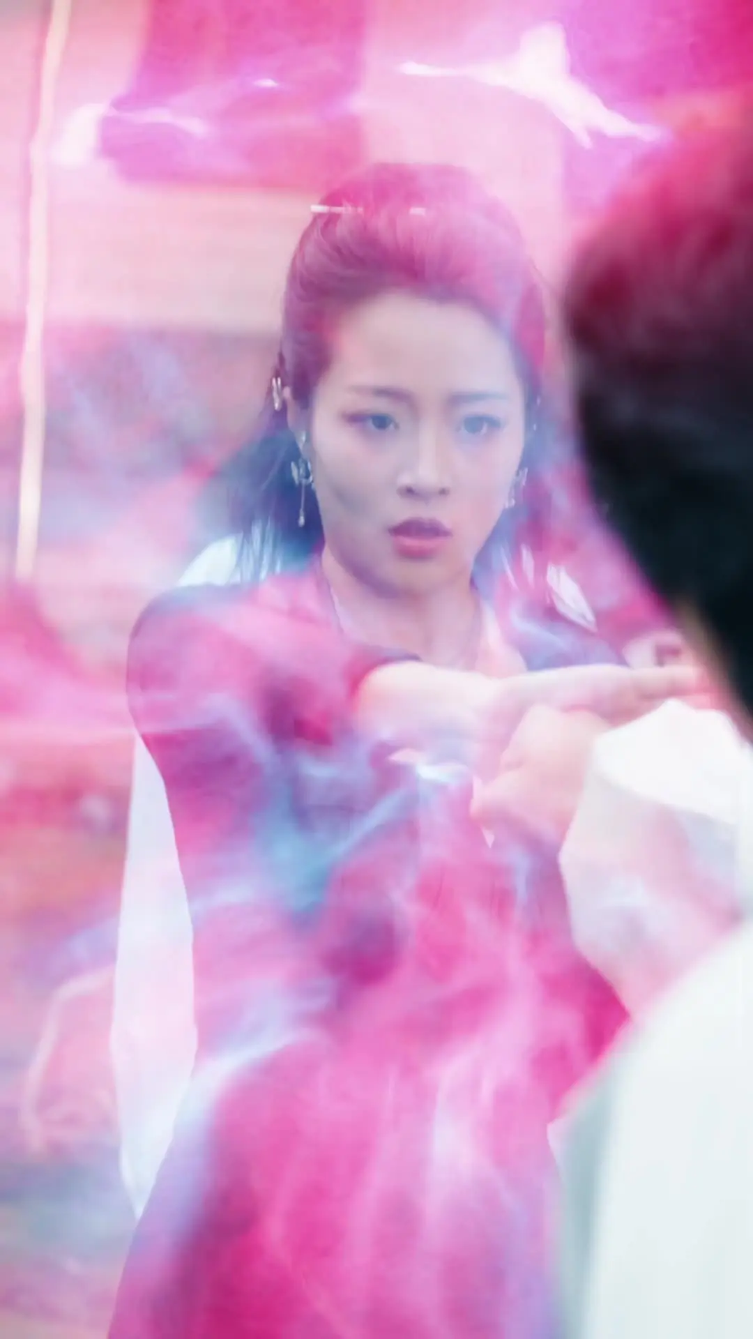 Episode 21 of Family Is His Only Weakness