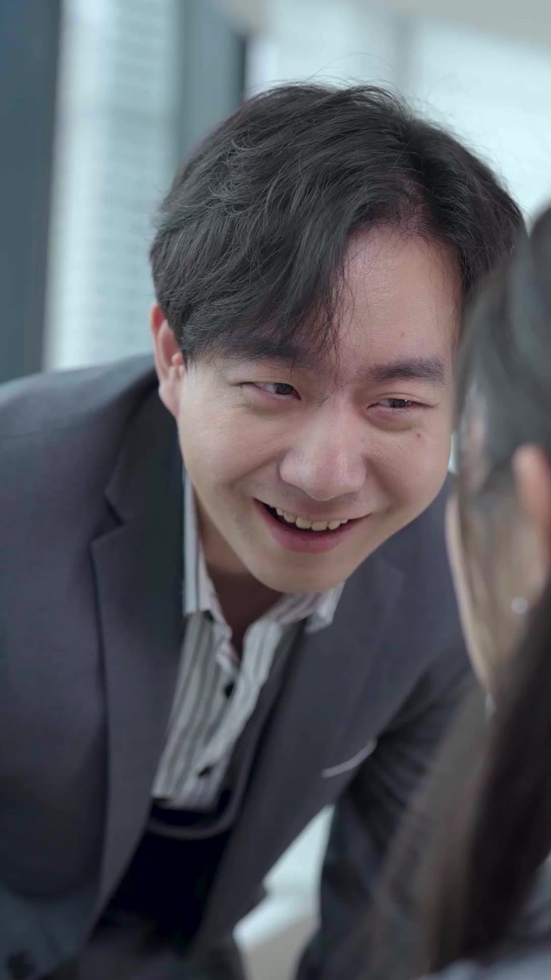 Episode 13 of Flash Marriage with a Billionaire