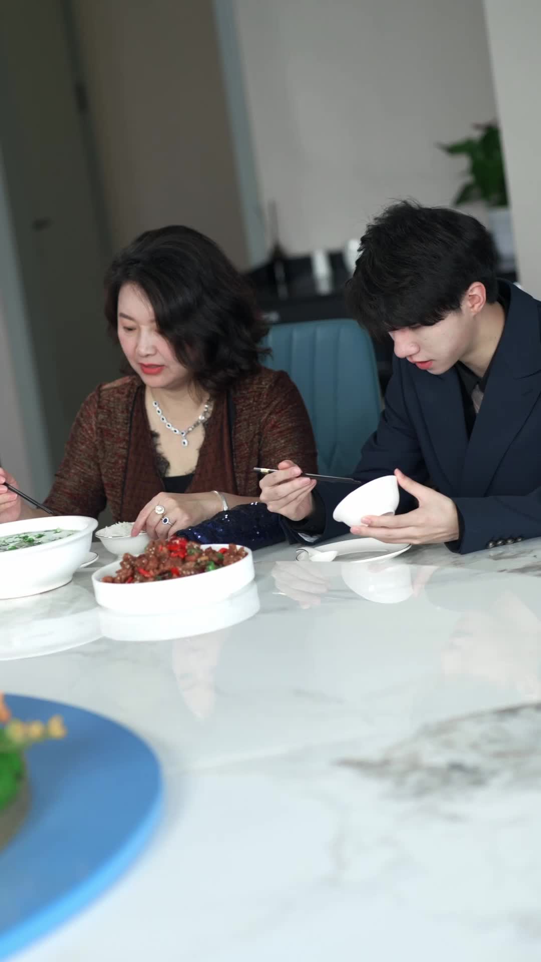 Episode 61 of Flash Marriage with a Billionaire
