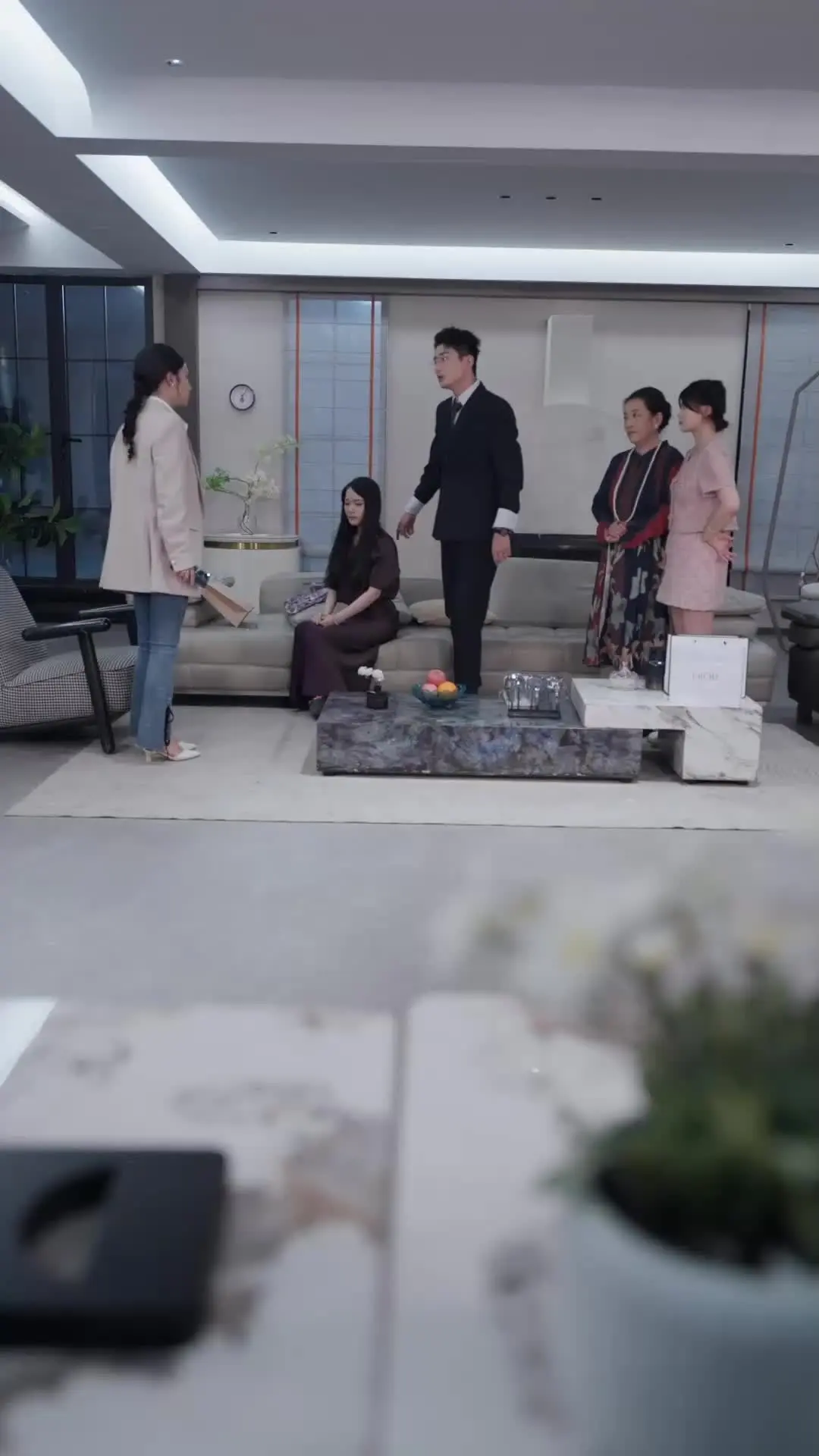 Episode 3 of Flight Changed, Marriage Ended