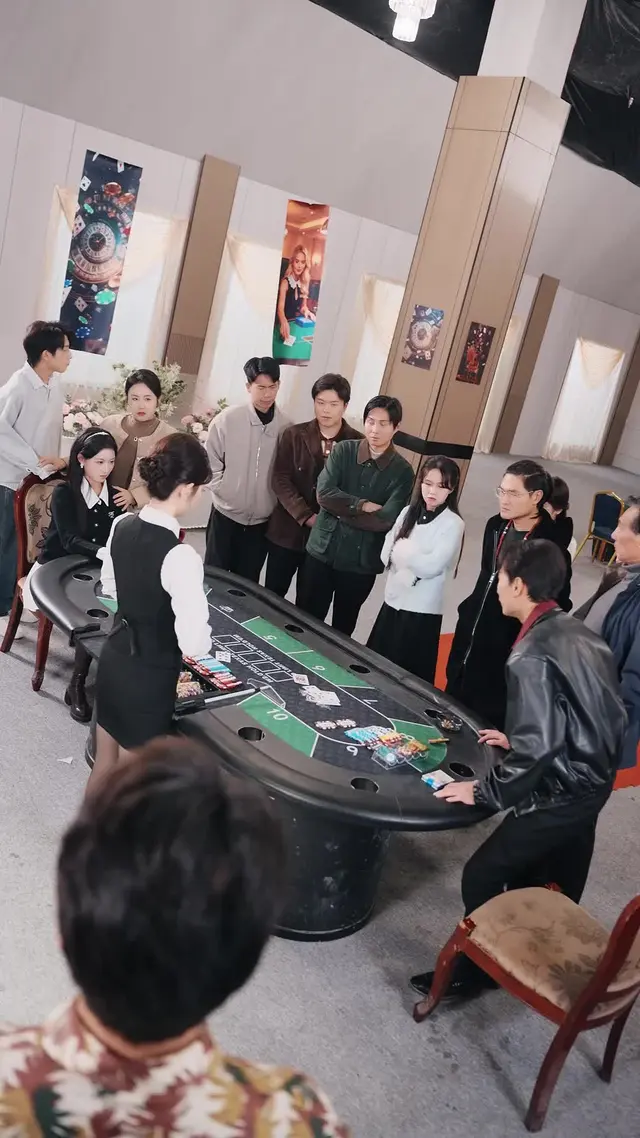 Episode 46 of Fold or Die: Gamble Queen Rises
