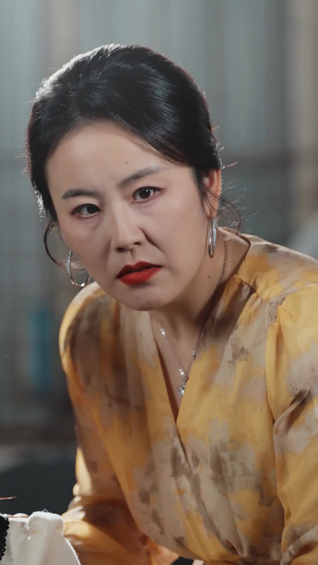Episode 6 of Fold or Die: Gamble Queen Rises