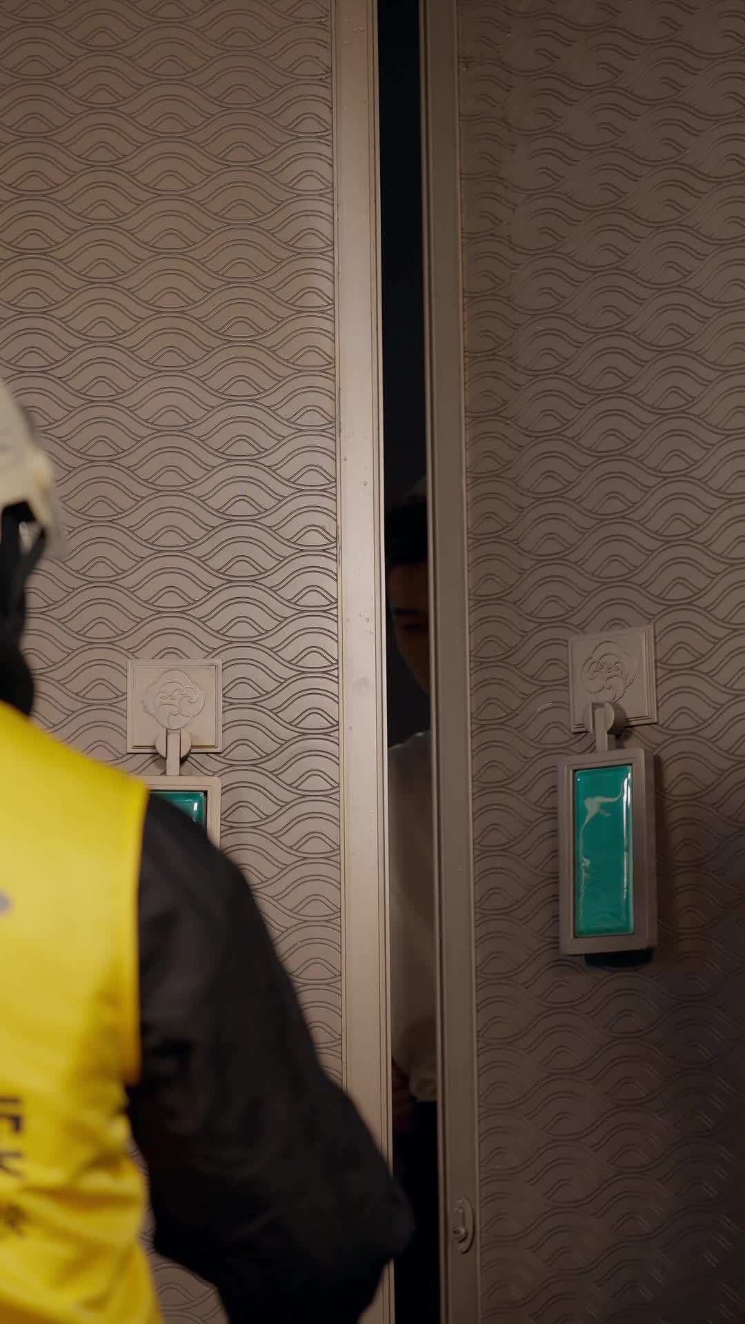 Episode 6 of Forbidden Steps