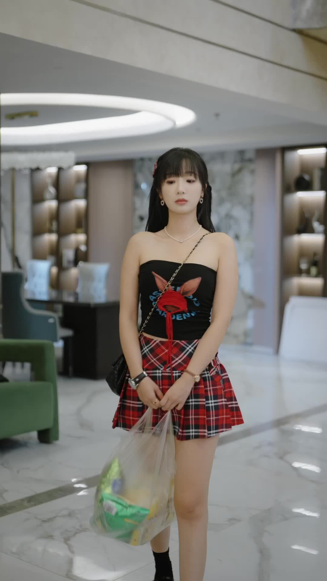 Episode 24 of Found a Billionaire Hubby on the Street