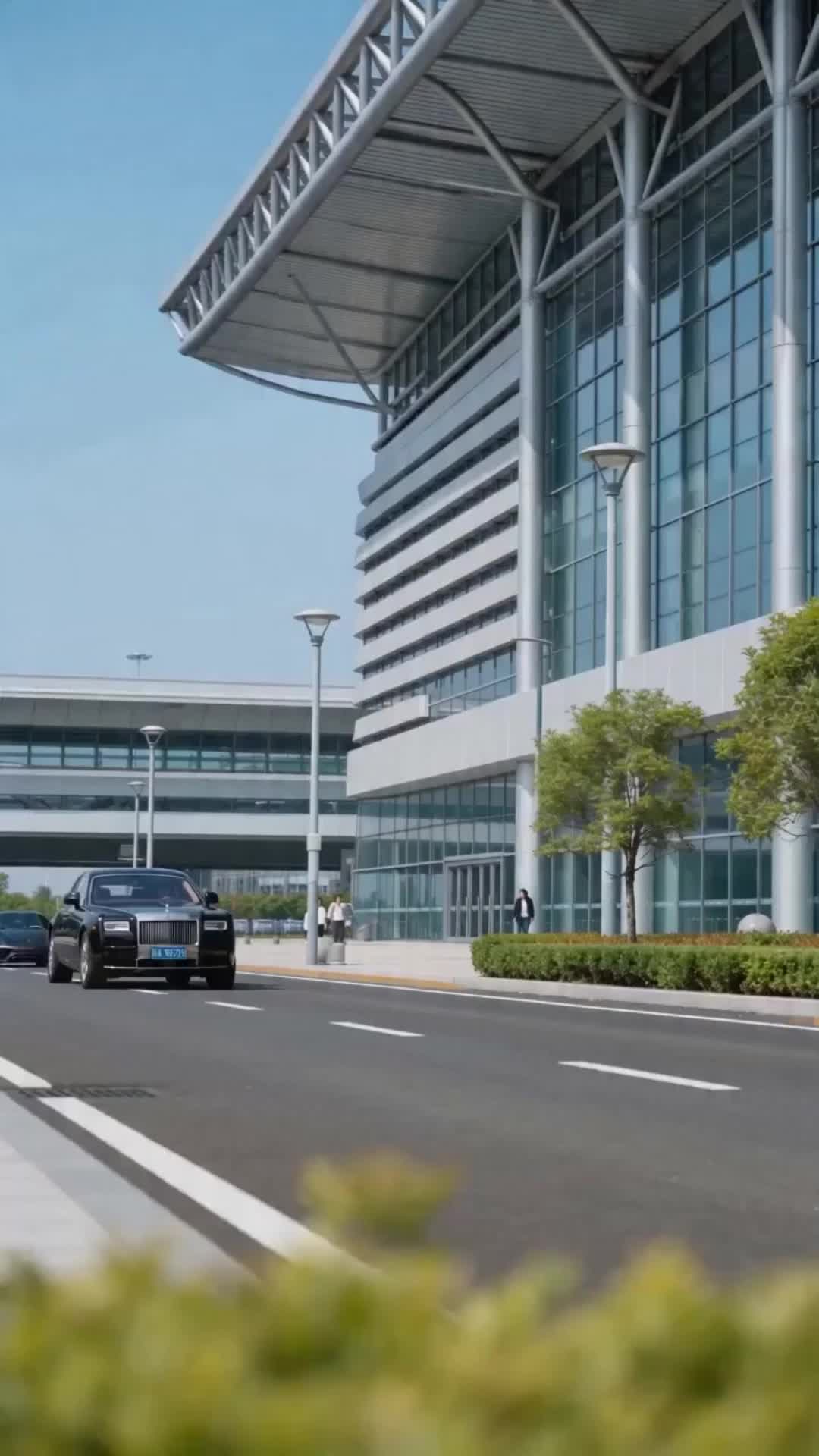 Episode 1 of From Ugly Duckling to CEO's Heart