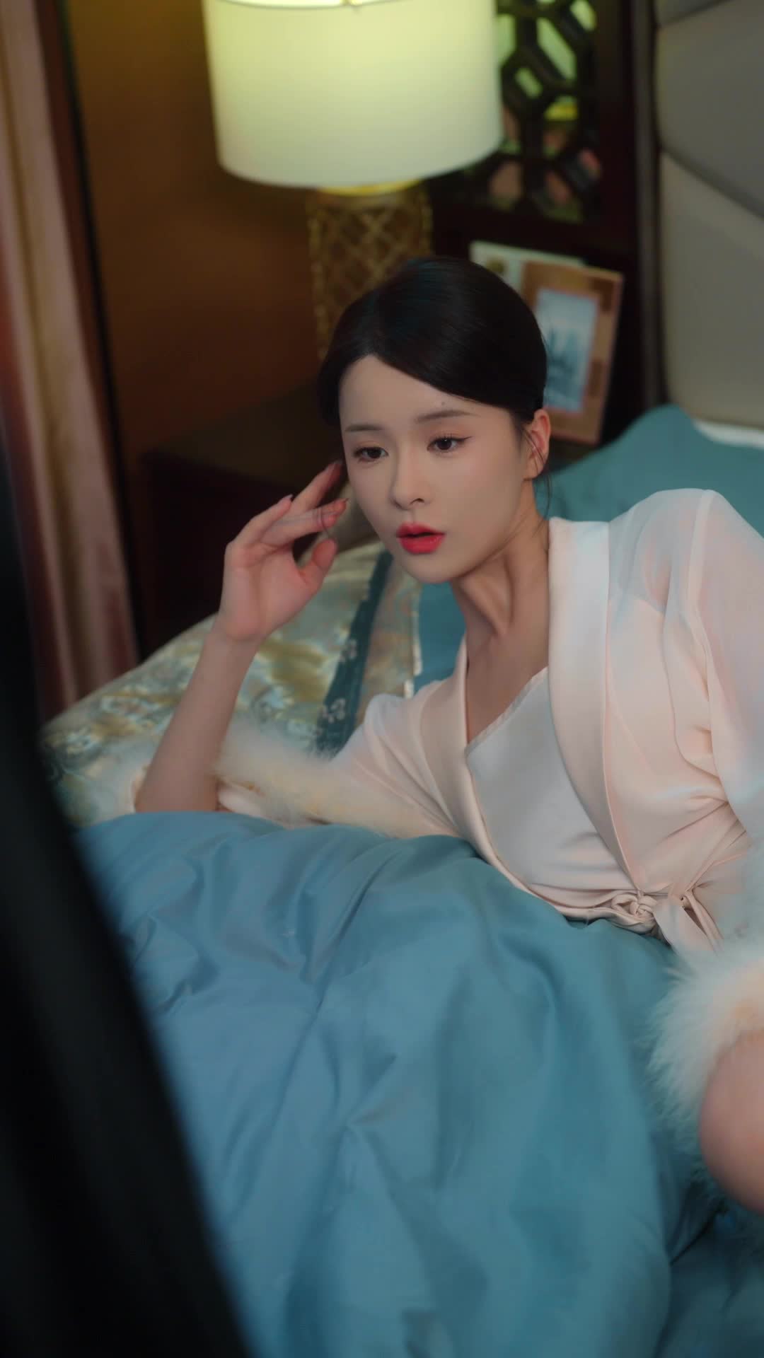 Episode 42 of Frozen Heart, Burning Desire
