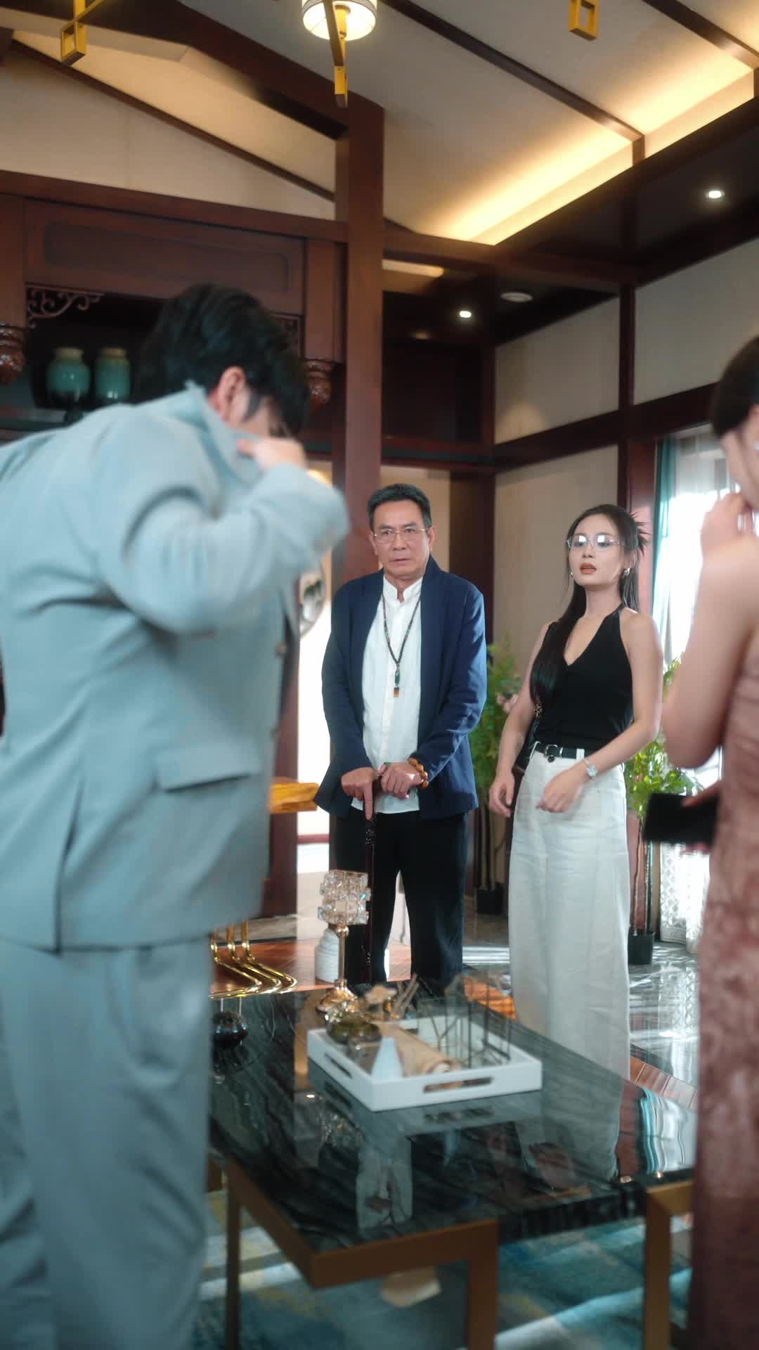 Episode 53 of Frozen Heart, Burning Desire