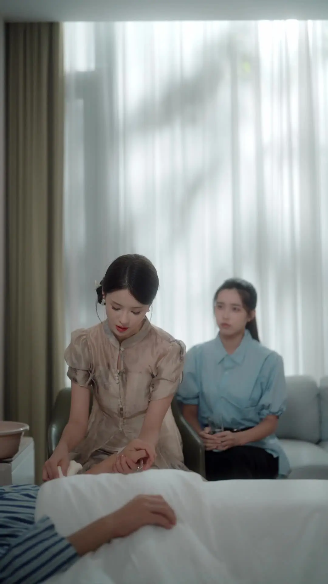 Episode 9 of Frozen Heart, Burning Desire