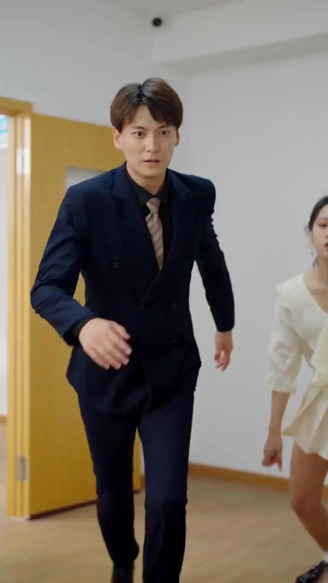 Episode 16 of Go to Hell, My Husband