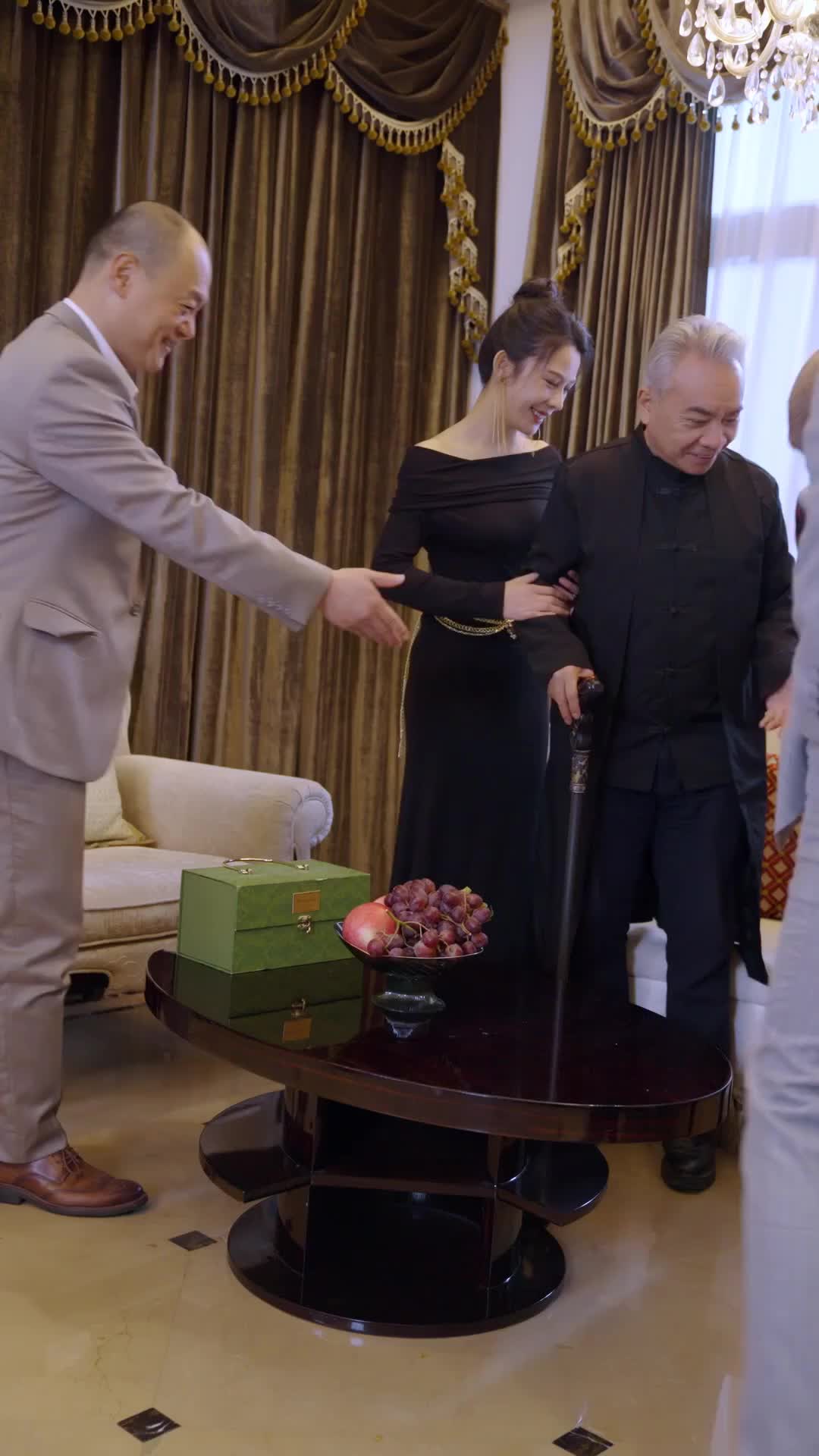 Episode 54 of Golden Eyes, Golden Life