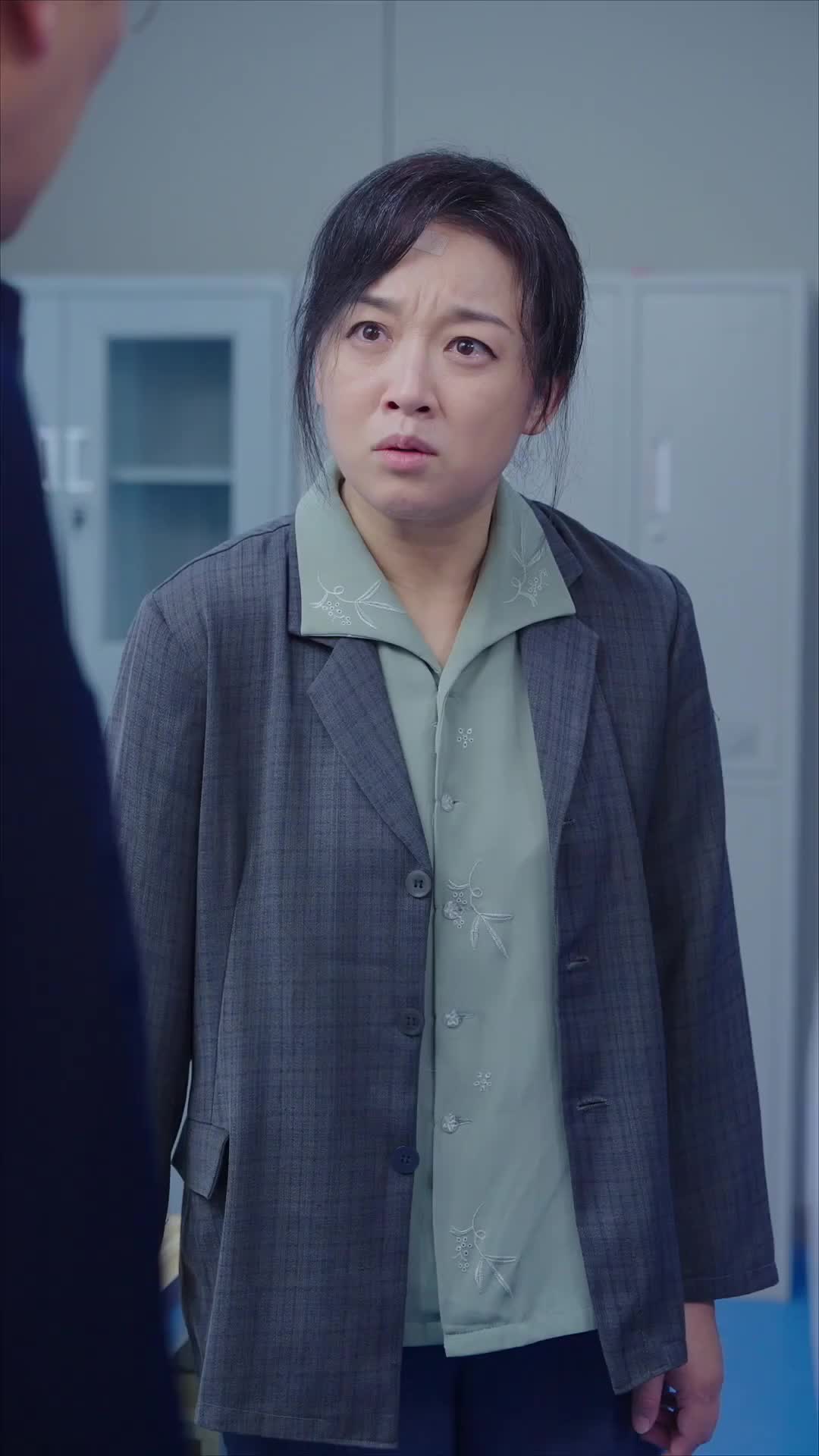 Episode 13 of Golden Threads of a Second Chance