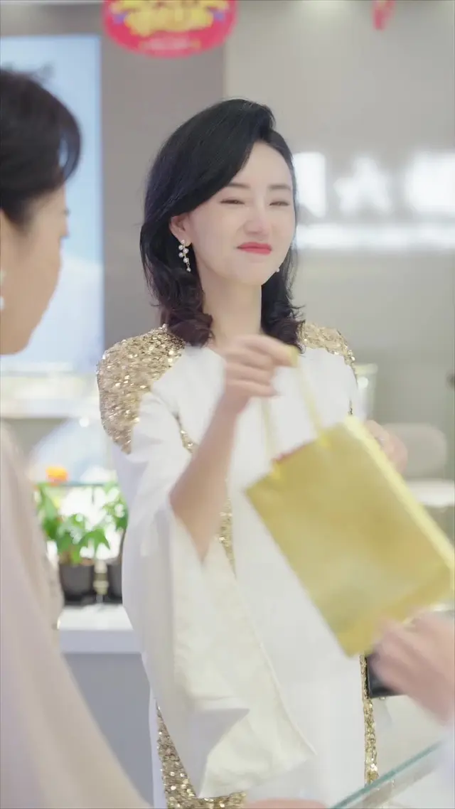 Episode 52 of Golden Threads of a Second Chance