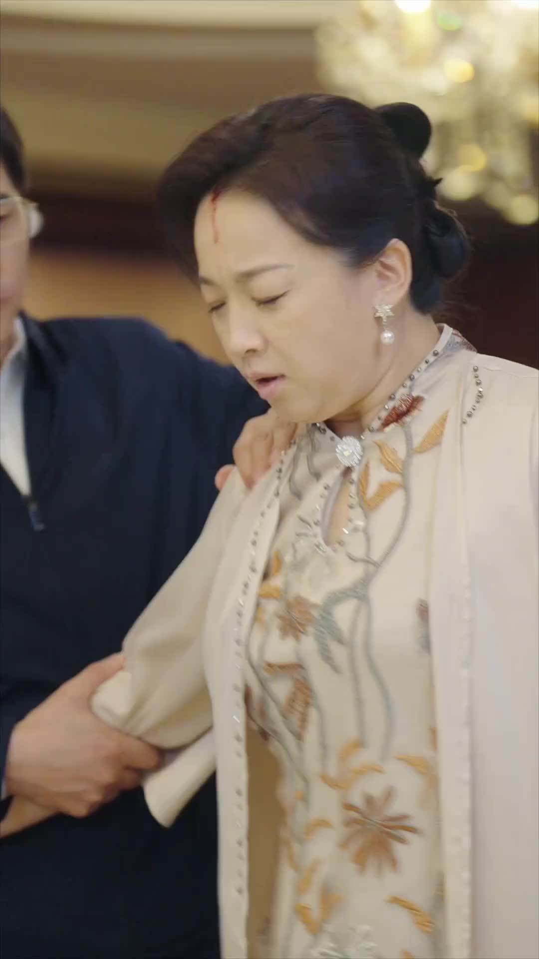 Episode 71 of Golden Threads of a Second Chance