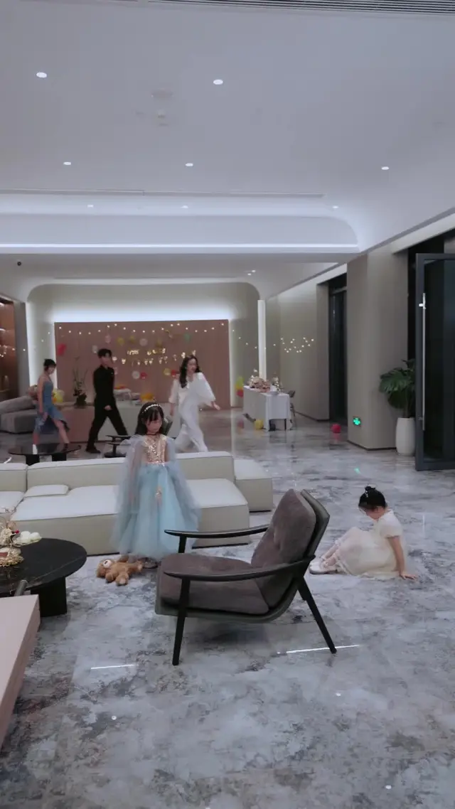 Episode 38 of Heartstrings & Handcuffs