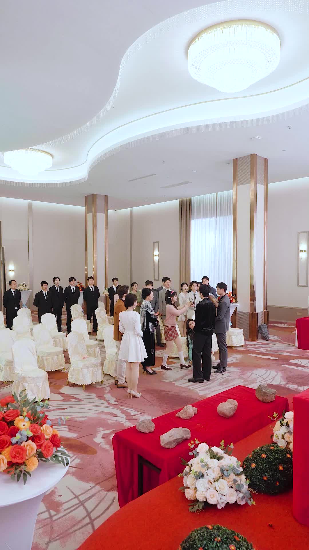 Episode 10 of Heiress of Luck