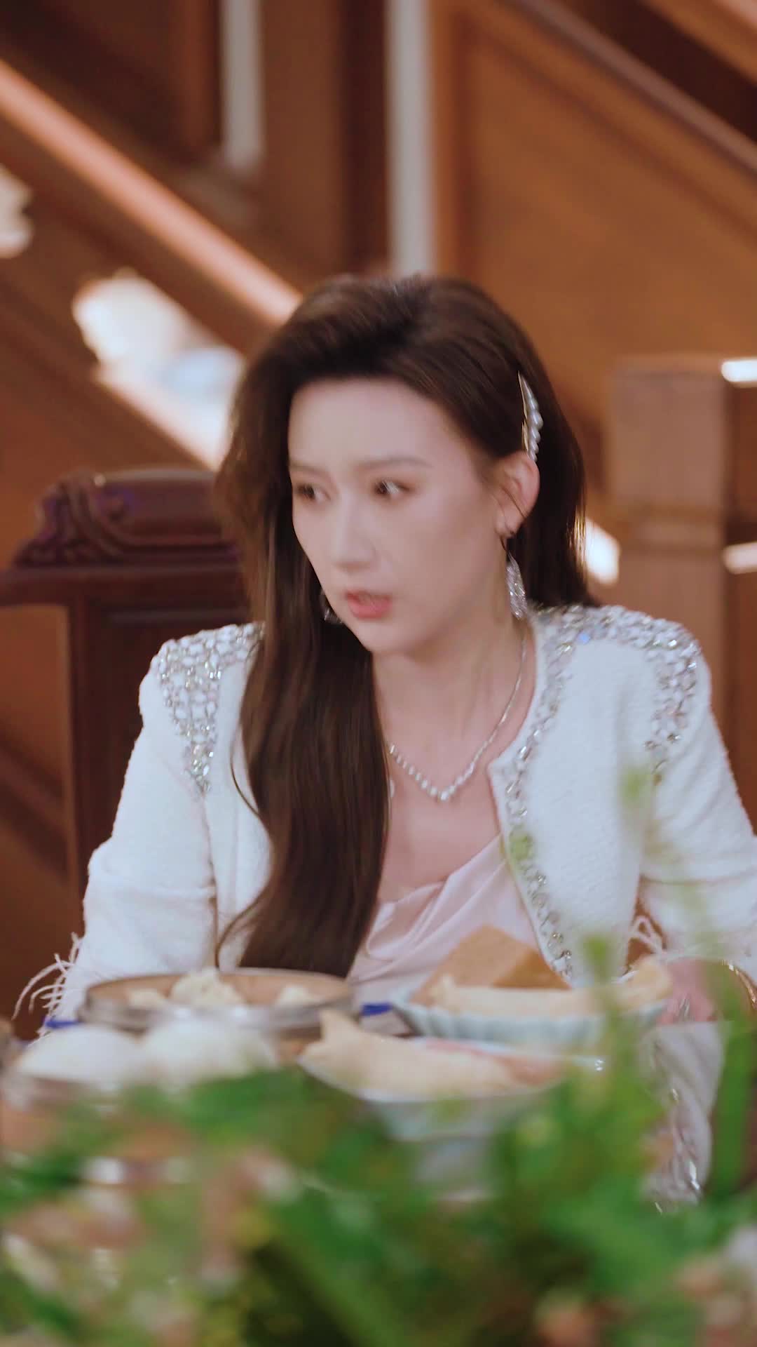 Episode 22 of Heiress of Luck