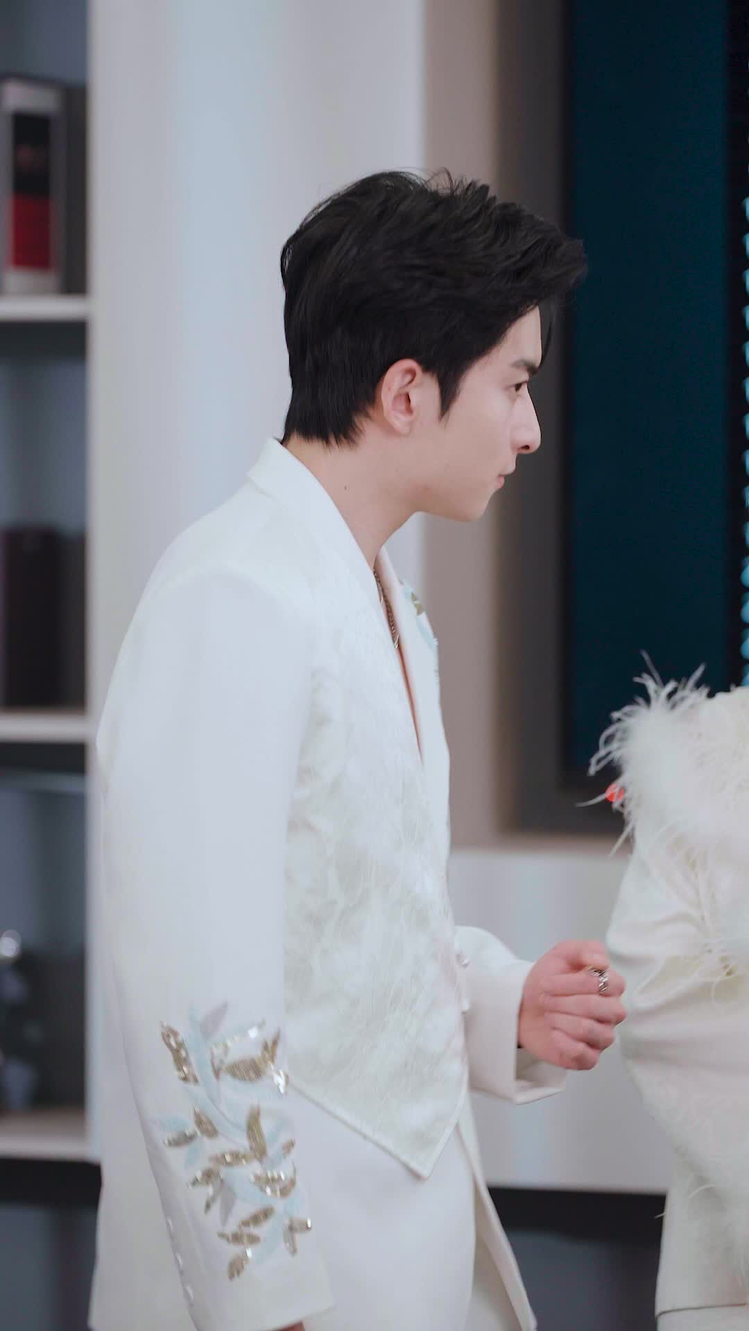 Episode 61 of Heiress of Luck