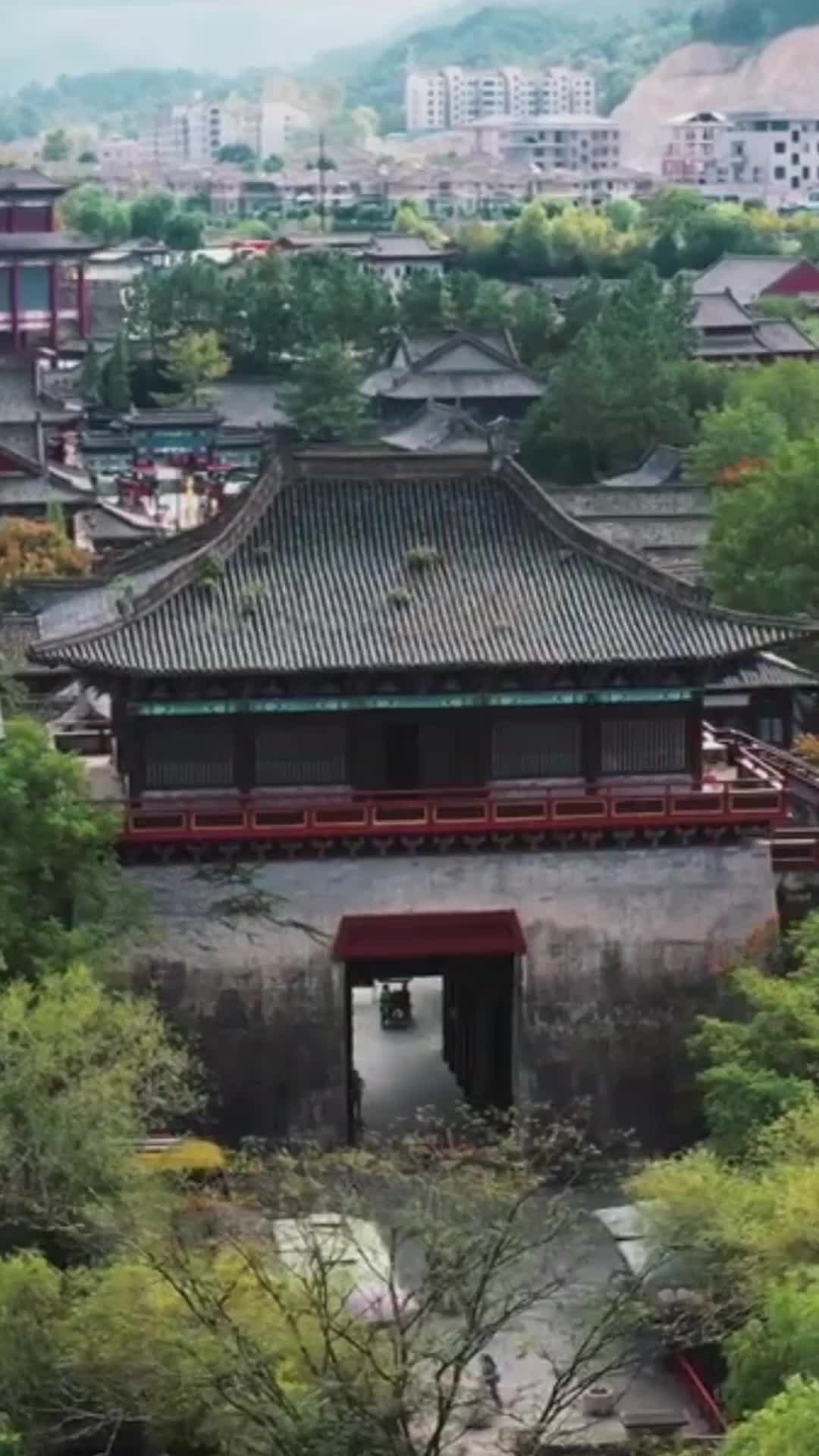 Episode 11 of Heiress, Your Husband is a General