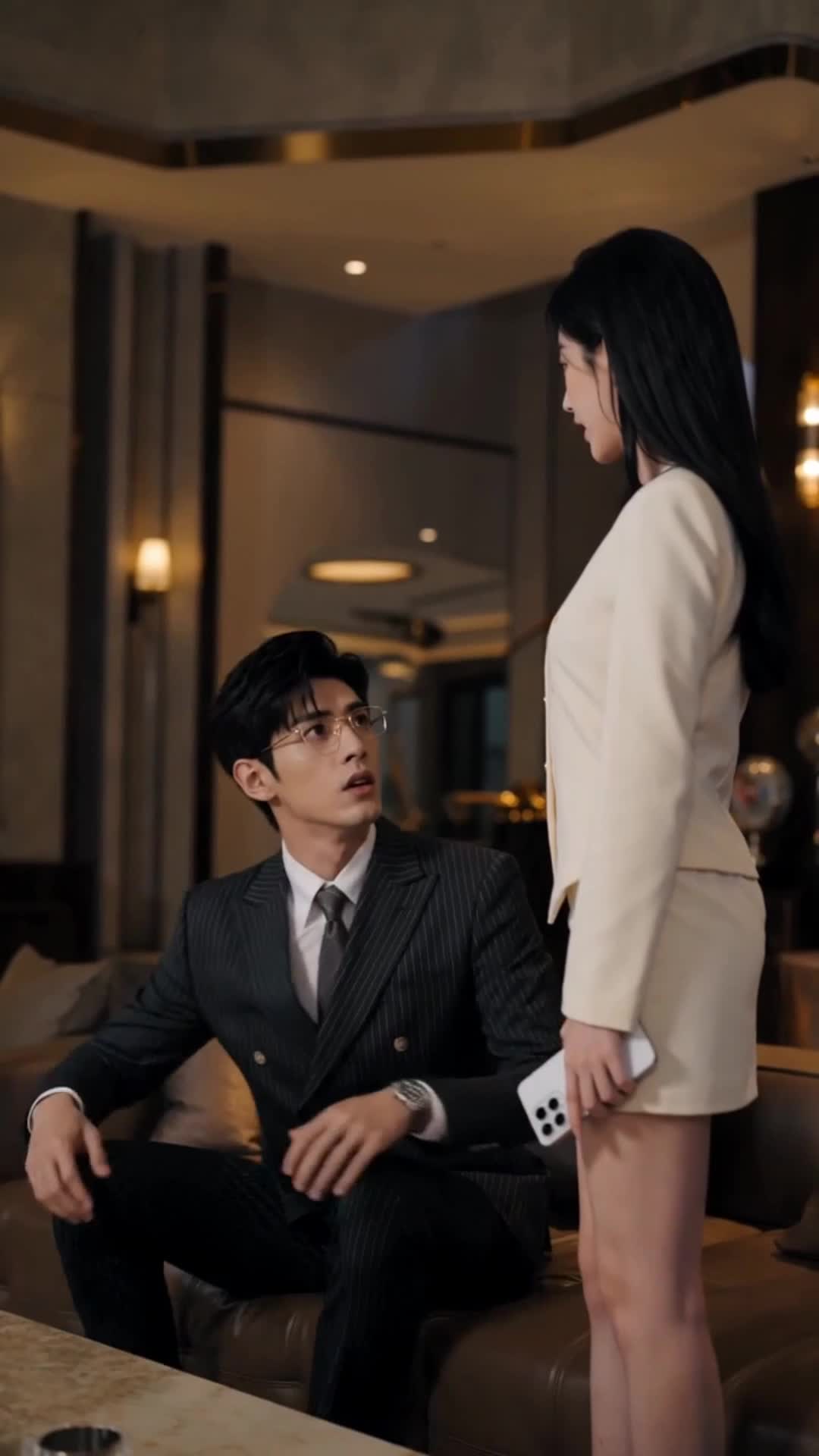 Episode 10 of Her Billion-Dollar Vendetta