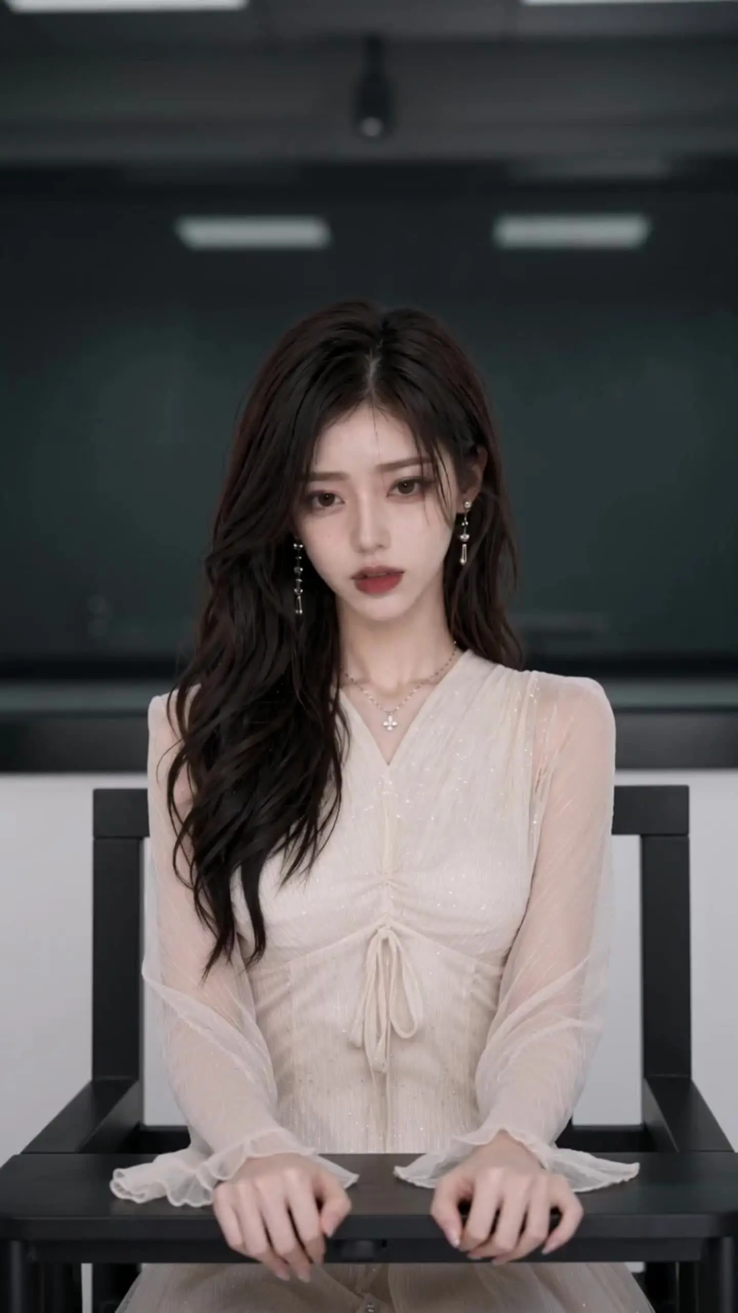 Episode 102 of Her Billion-Dollar Vendetta