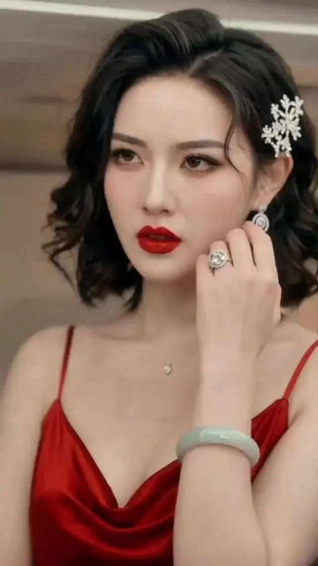 Episode 11 of Her Dream of Marrying Rich Turned Deadly
