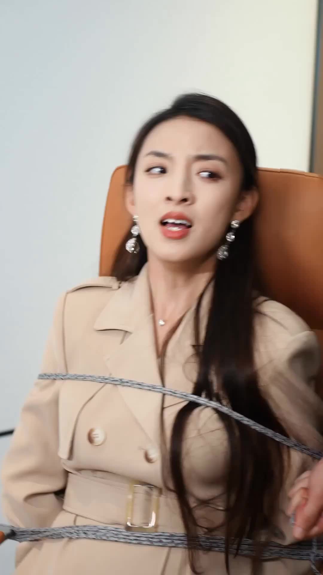Episode 32 of Her Revenge Sparkles